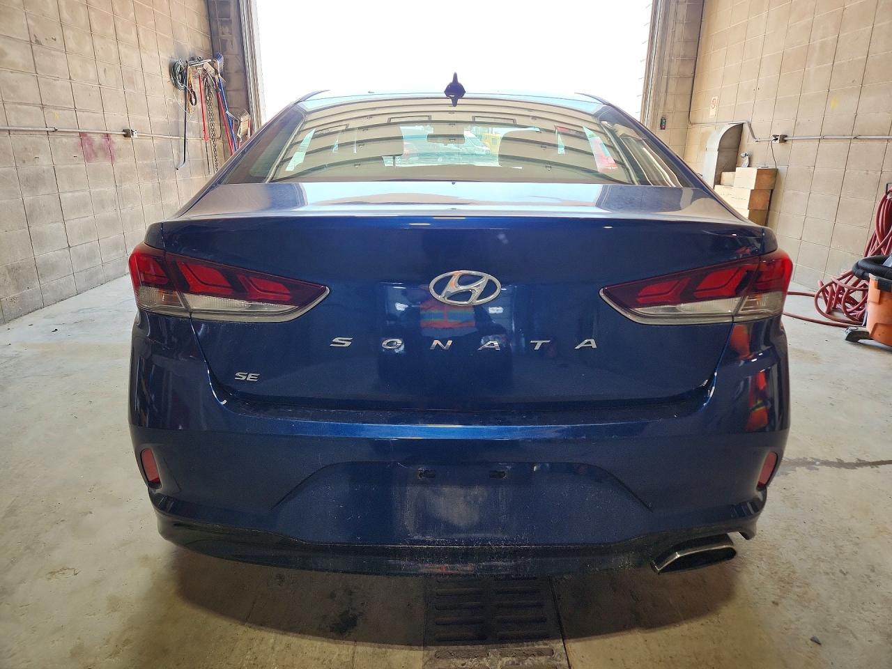 2018 Hyundai Sonata Se Синий vin: 5NPE24AF1JH719773