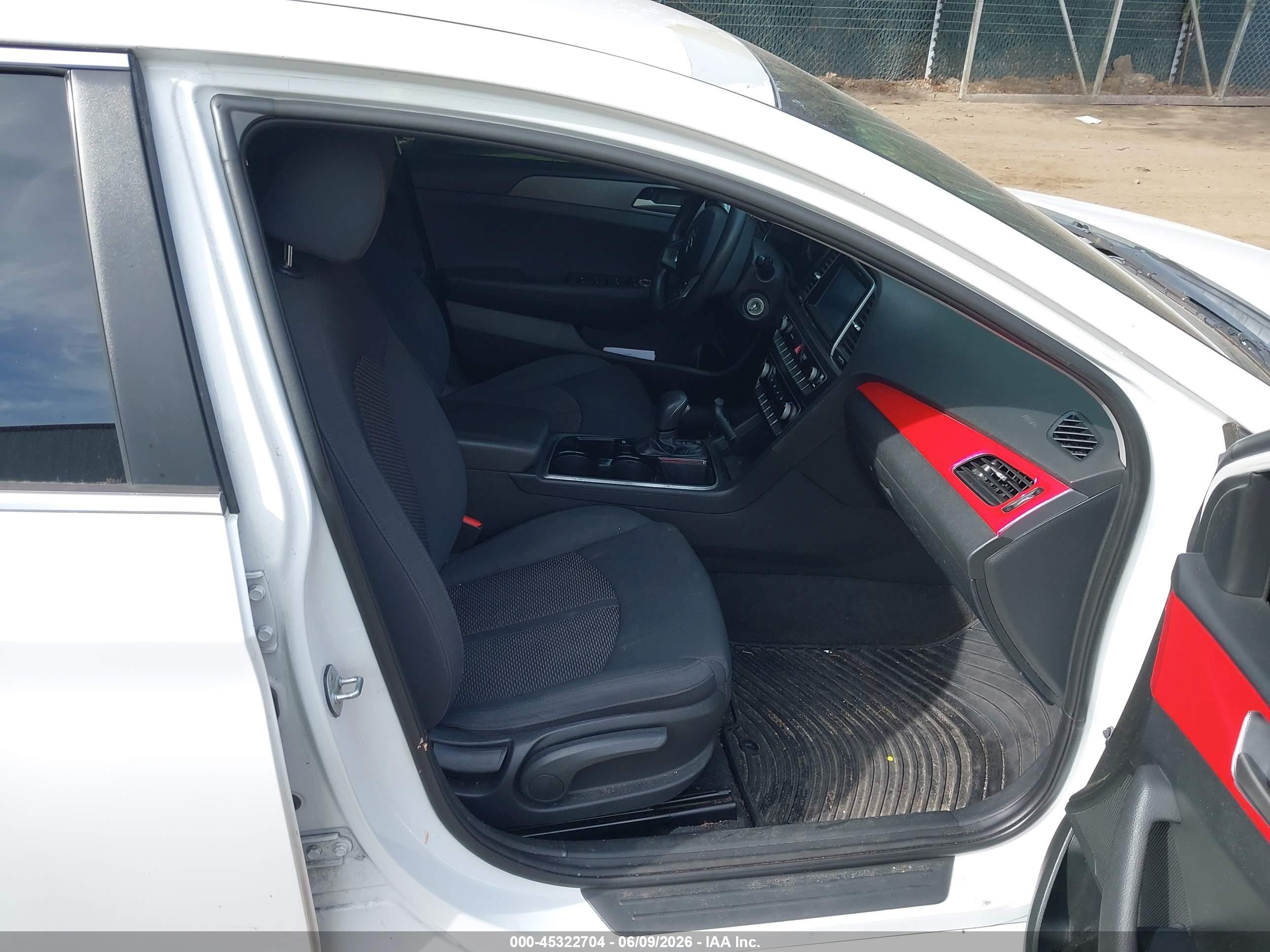 2018 Hyundai Sonata Se Белый vin: 5NPE24AF1JH725461