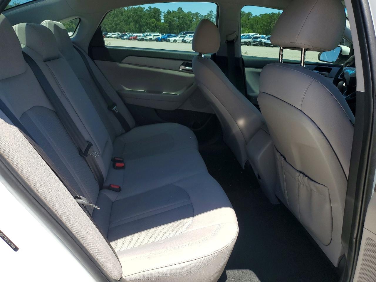 2019 Hyundai Sonata Se White vin: 5NPE24AF1KH770188