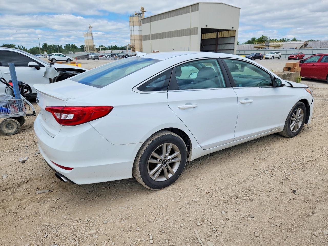 2015 Hyundai Sonata White vin: 5NPE24AF2FH000930