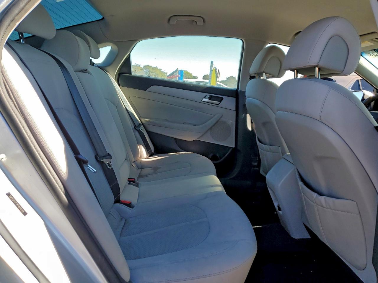 2015 Hyundai Sonata Se Silver vin: 5NPE24AF2FH010373
