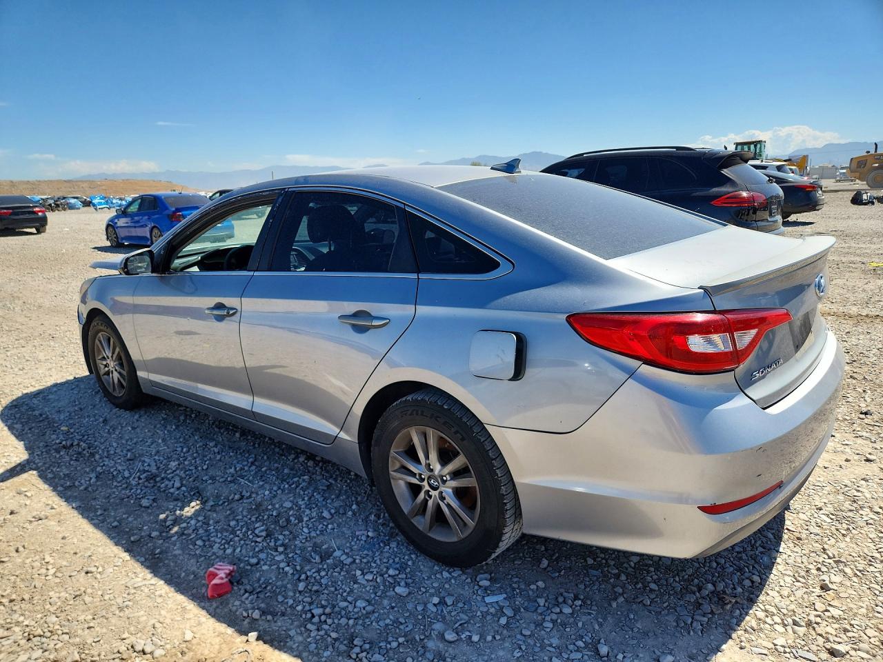 2015 Hyundai Sonata Se Серебряный vin: 5NPE24AF2FH017663