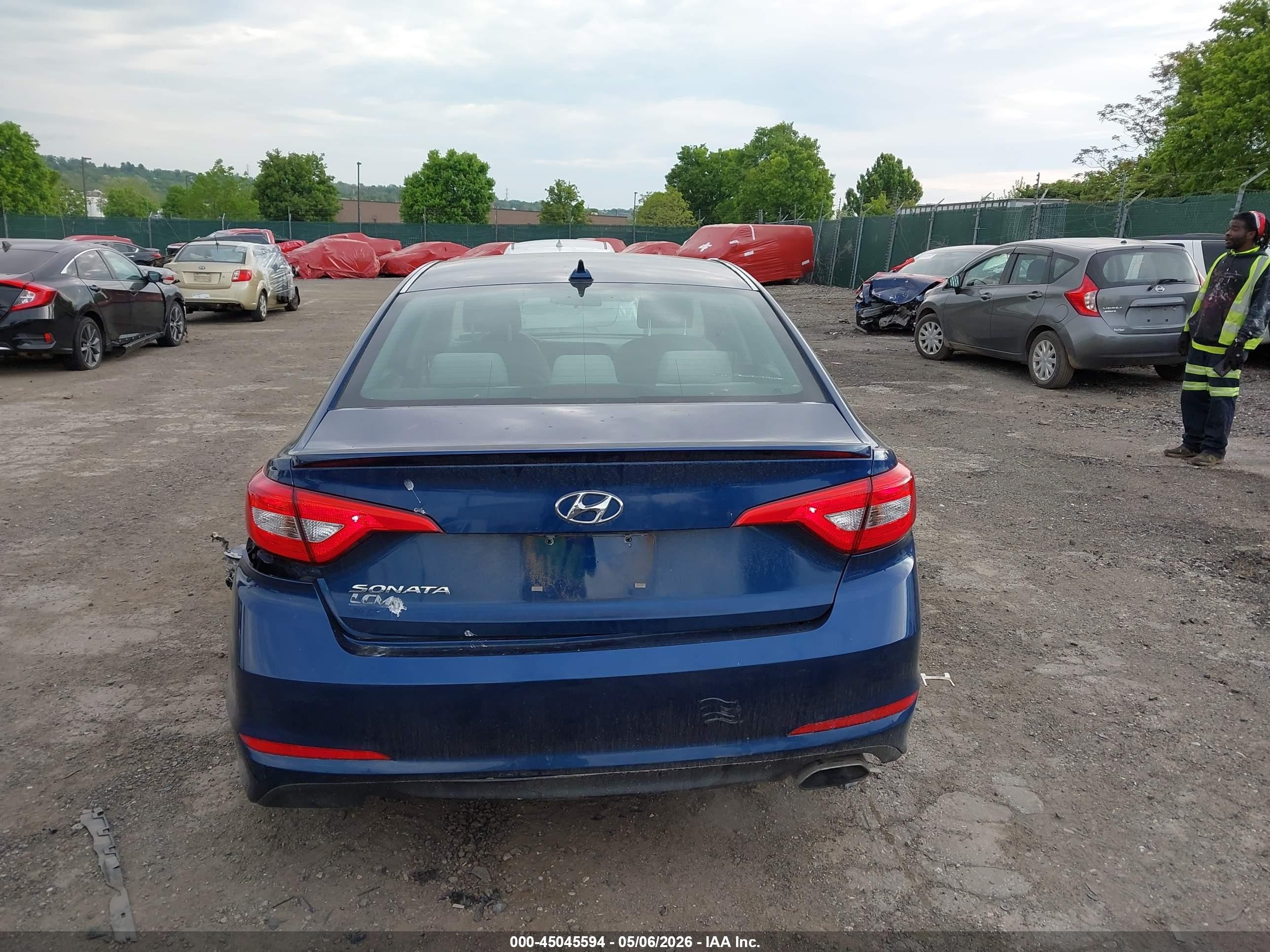 2015 Hyundai Sonata Se Синий vin: 5NPE24AF2FH023303