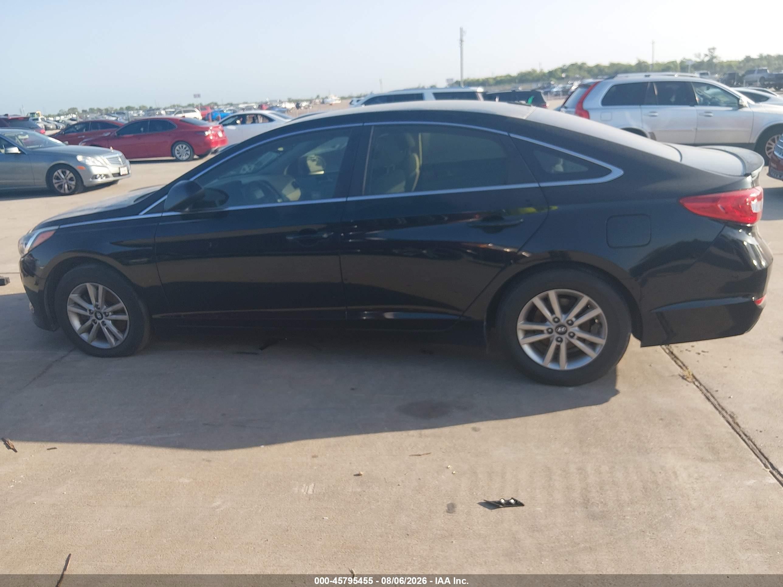 2015 Hyundai Sonata Se Black vin: 5NPE24AF2FH025021
