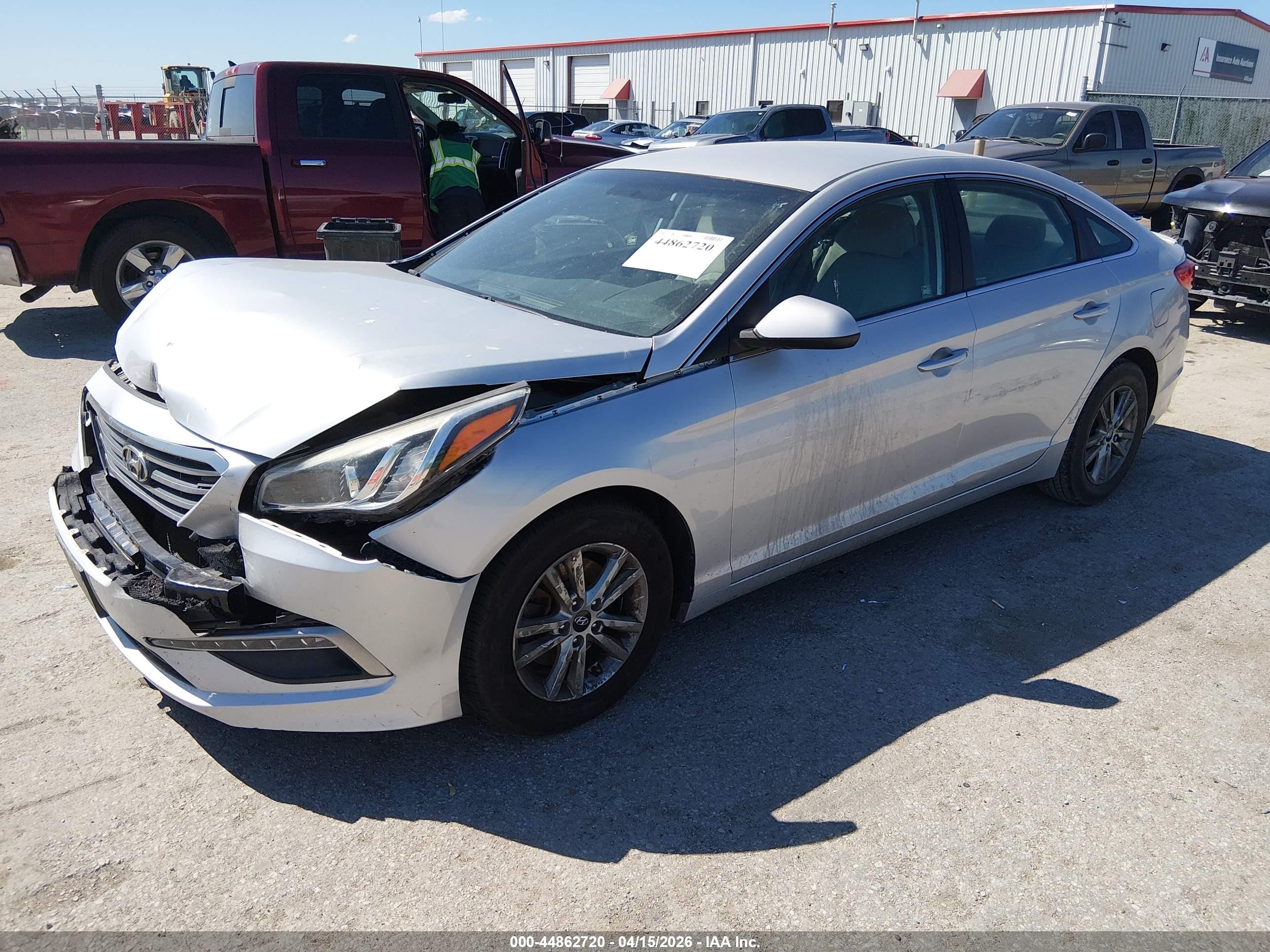 2015 Hyundai Sonata Se Silver vin: 5NPE24AF2FH039212