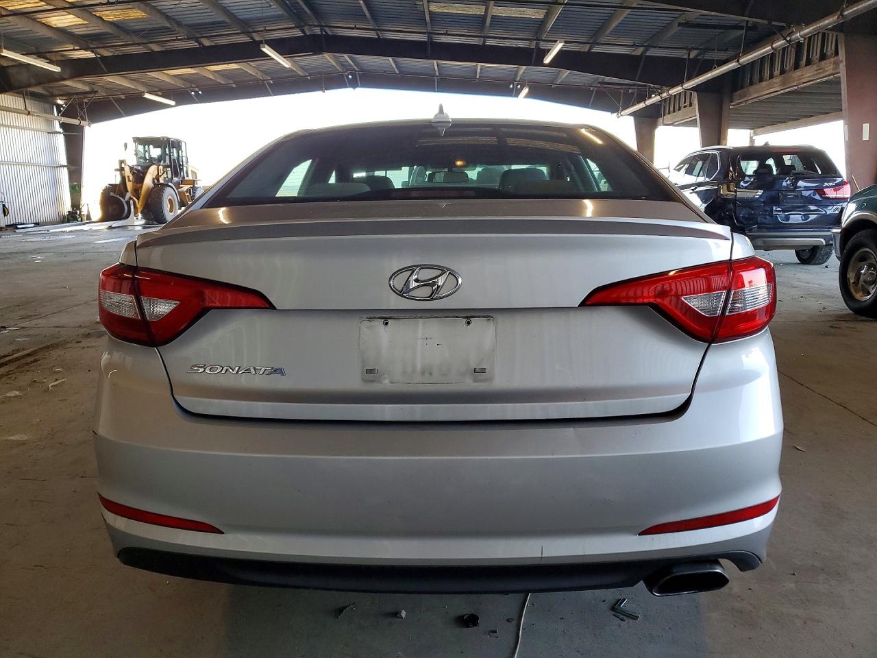 2015 Hyundai Sonata Se Silver vin: 5NPE24AF2FH043857