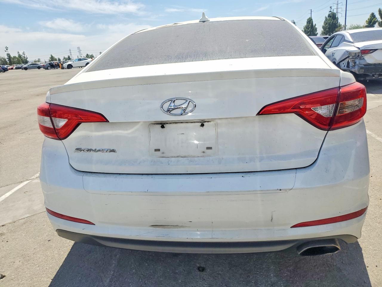 2015 Hyundai Sonata Se White vin: 5NPE24AF2FH047312