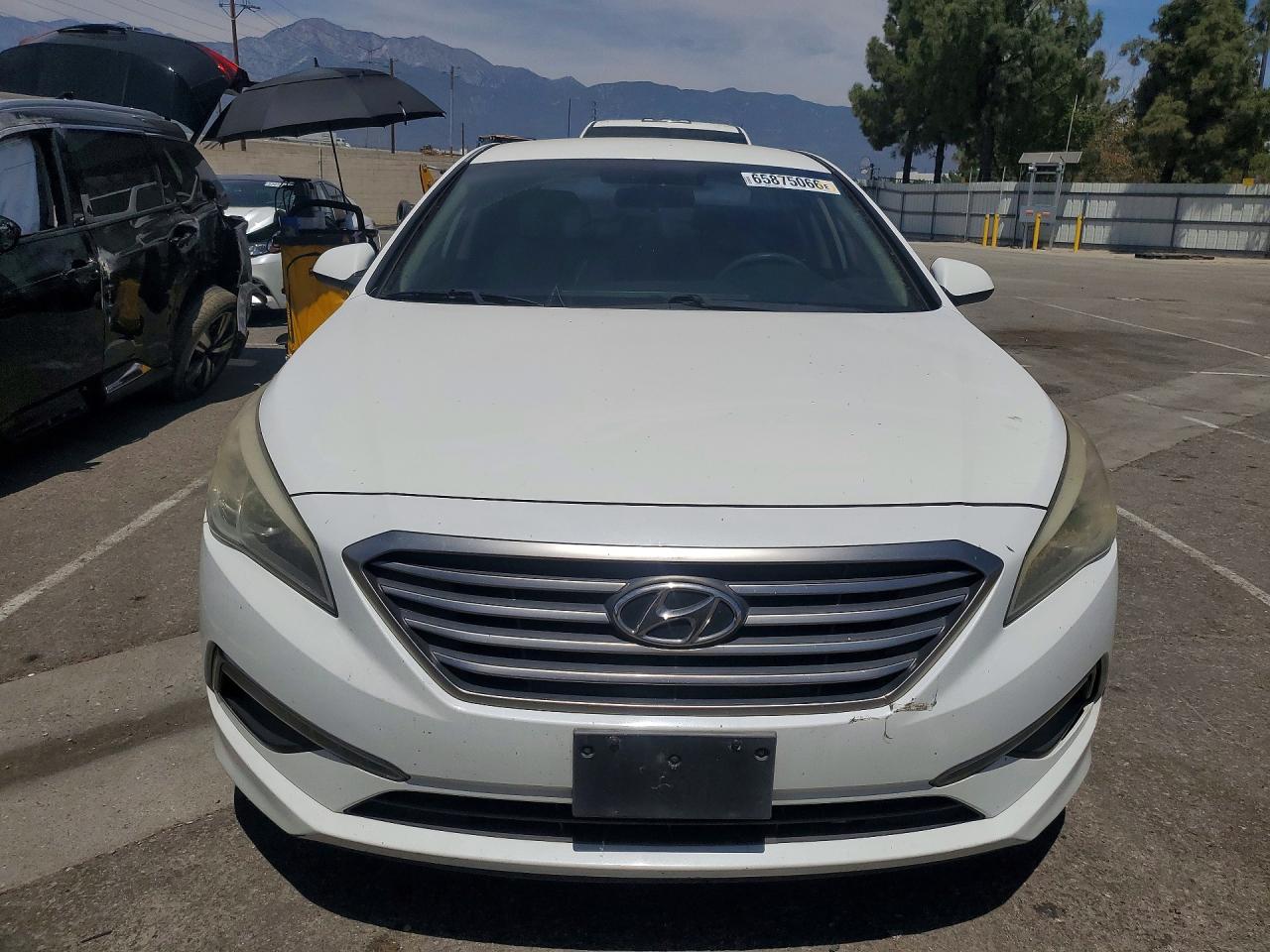 2015 Hyundai Sonata Se White vin: 5NPE24AF2FH047312