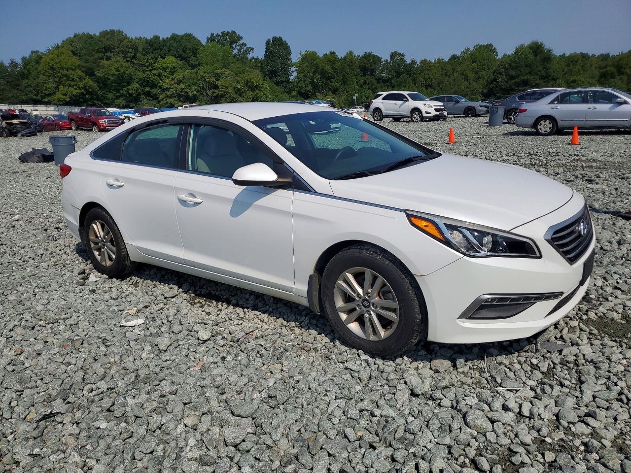 2015 Hyundai Sonata Se White vin: 5NPE24AF2FH086501