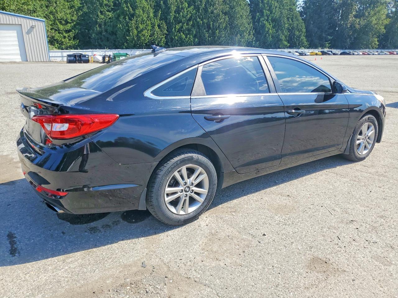 2015 Hyundai Sonata Se Black vin: 5NPE24AF2FH101899