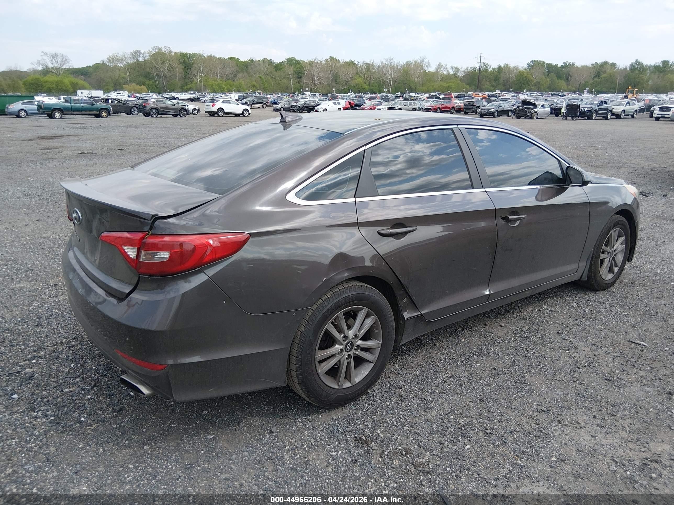 2015 Hyundai Sonata Se Brown vin: 5NPE24AF2FH105435