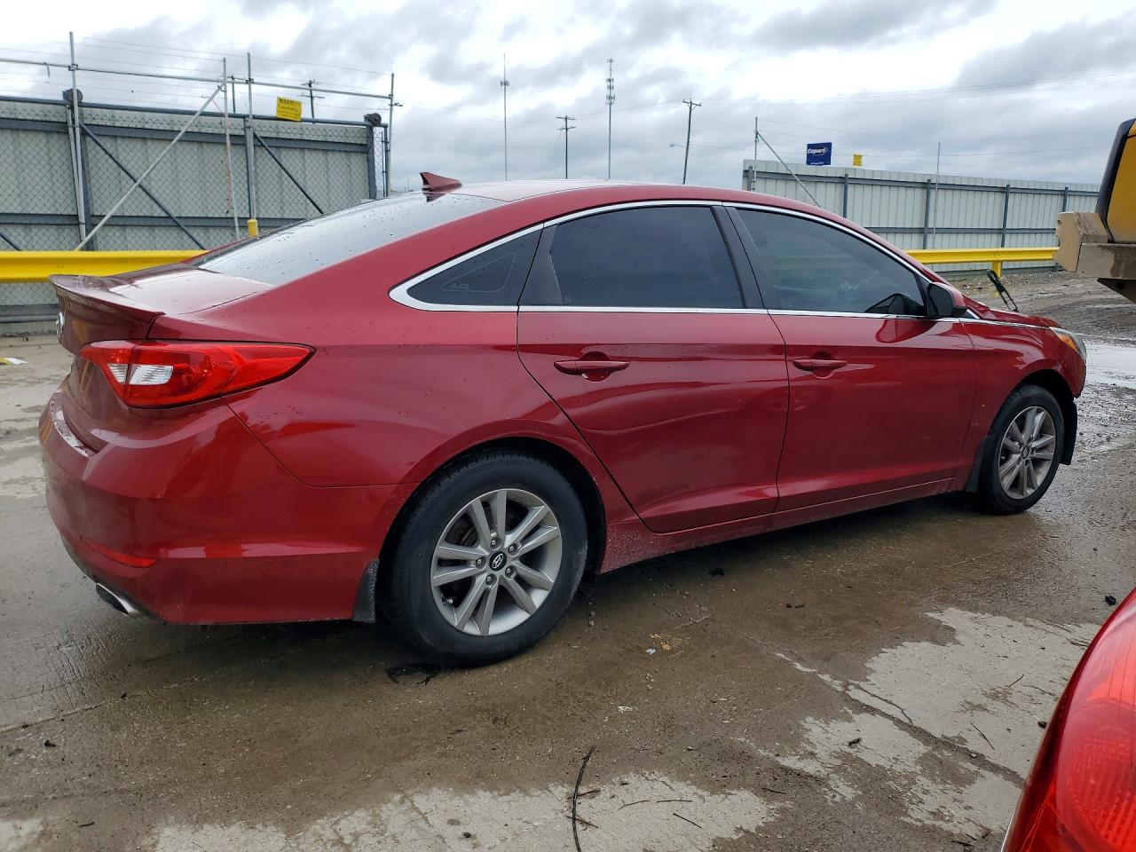 2015 Hyundai Sonata Se Red vin: 5NPE24AF2FH152044
