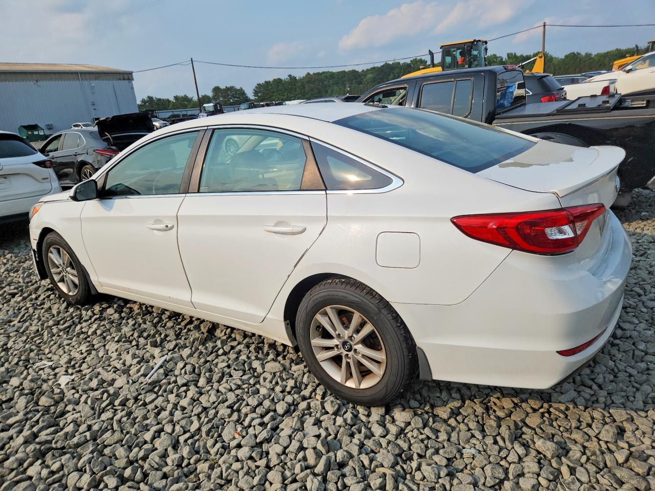 2015 Hyundai Sonata Se White vin: 5NPE24AF2FH156353