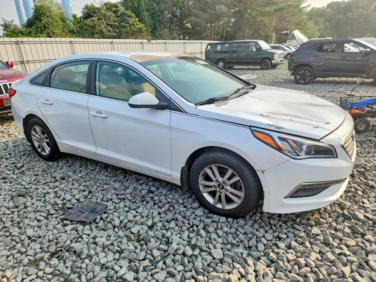 2015 Hyundai Sonata Se White vin: 5NPE24AF2FH156353