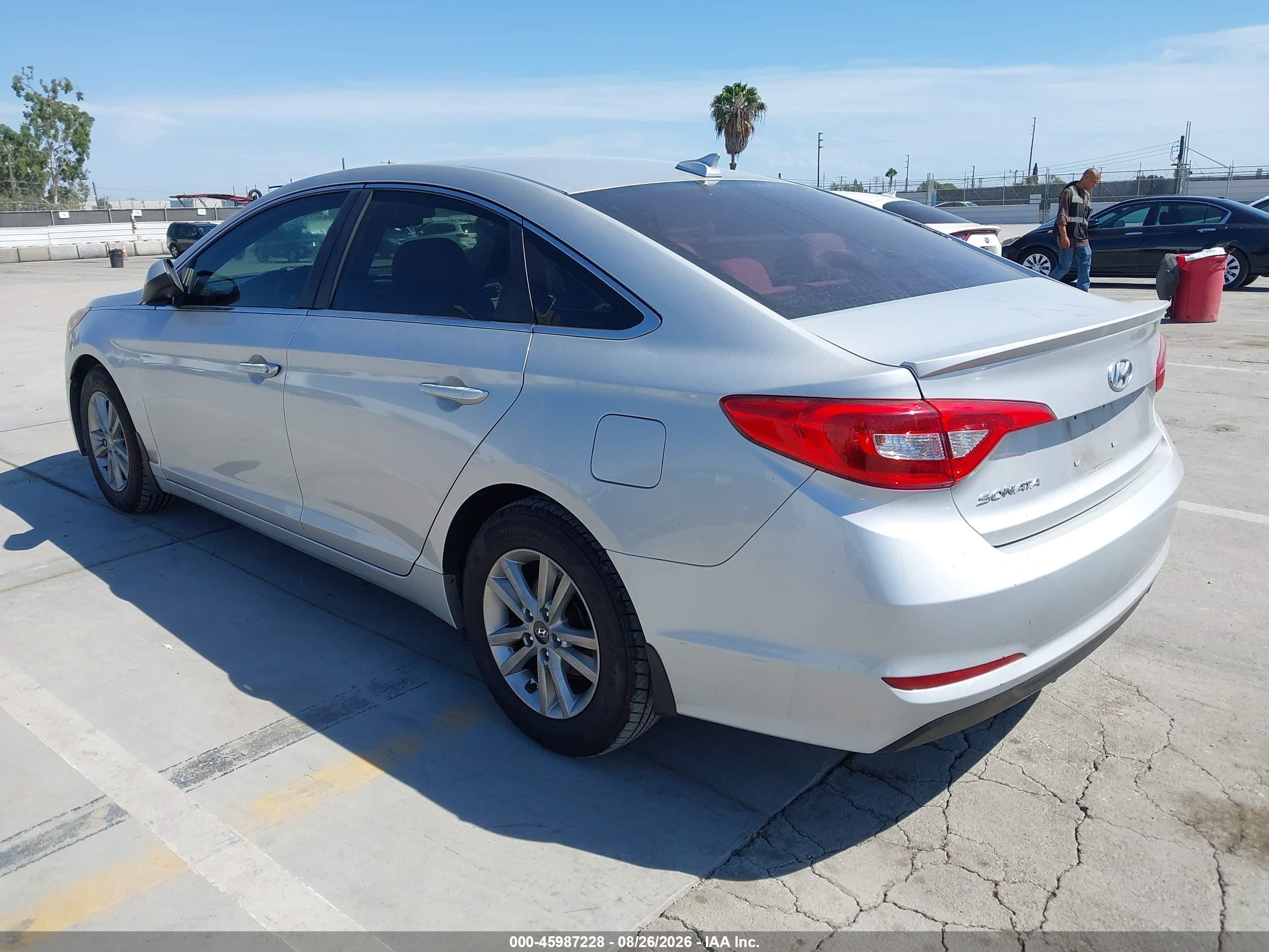 2015 Hyundai Sonata Se Silver vin: 5NPE24AF2FH168034