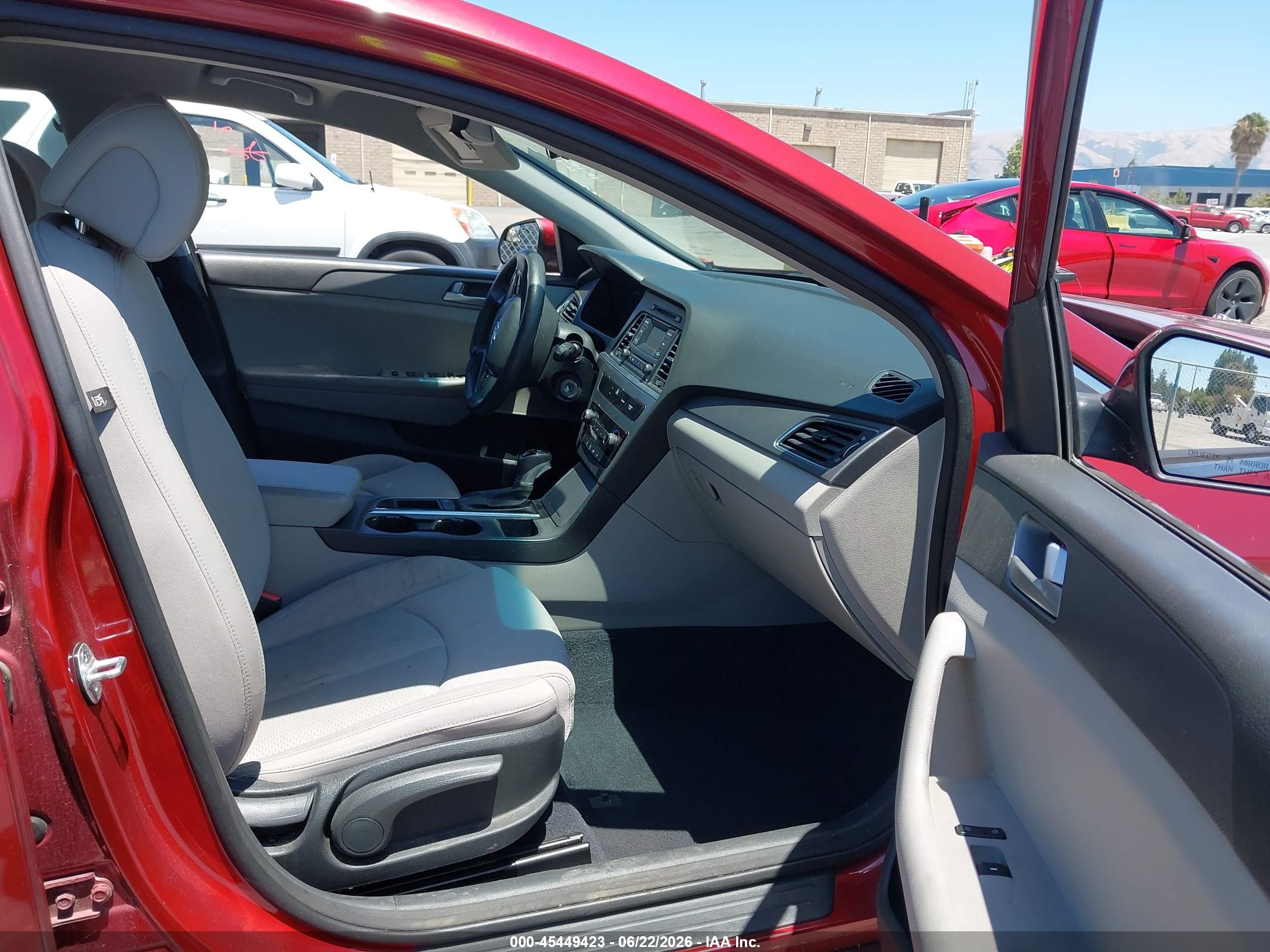 2015 Hyundai Sonata Se Red vin: 5NPE24AF2FH168180