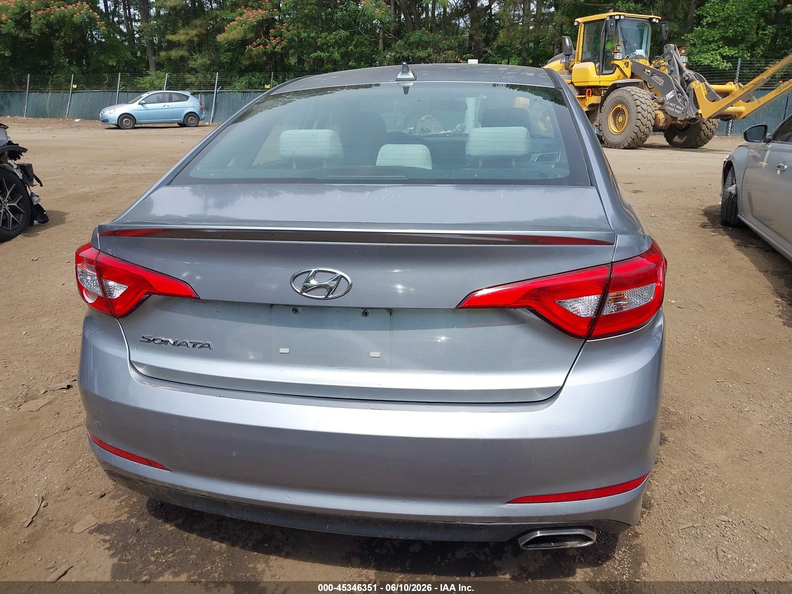 2015 Hyundai Sonata Se Light Blue vin: 5NPE24AF2FH172424
