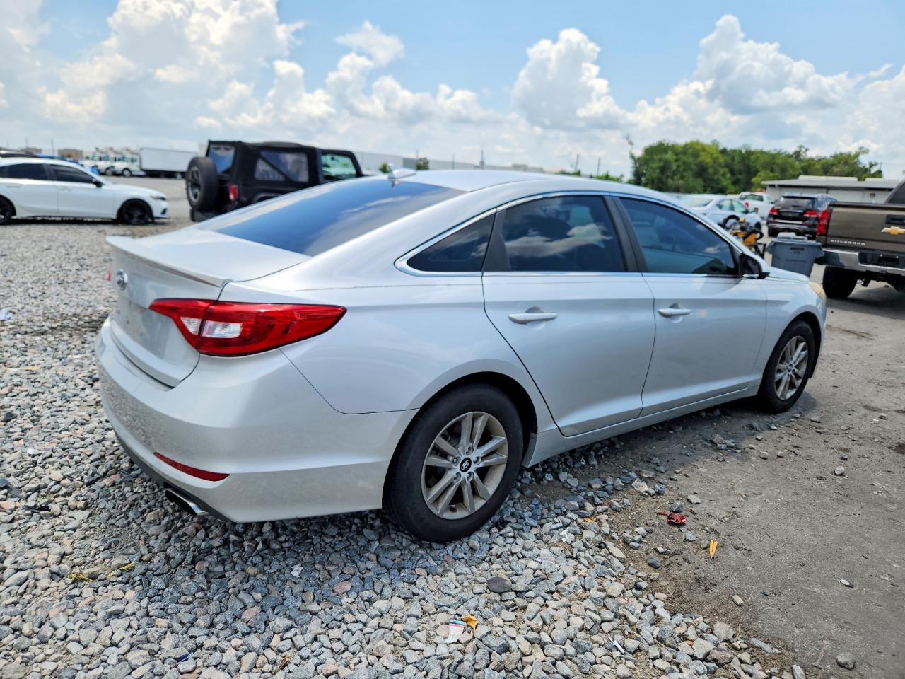2015 Hyundai Sonata Se Silver vin: 5NPE24AF2FH177879