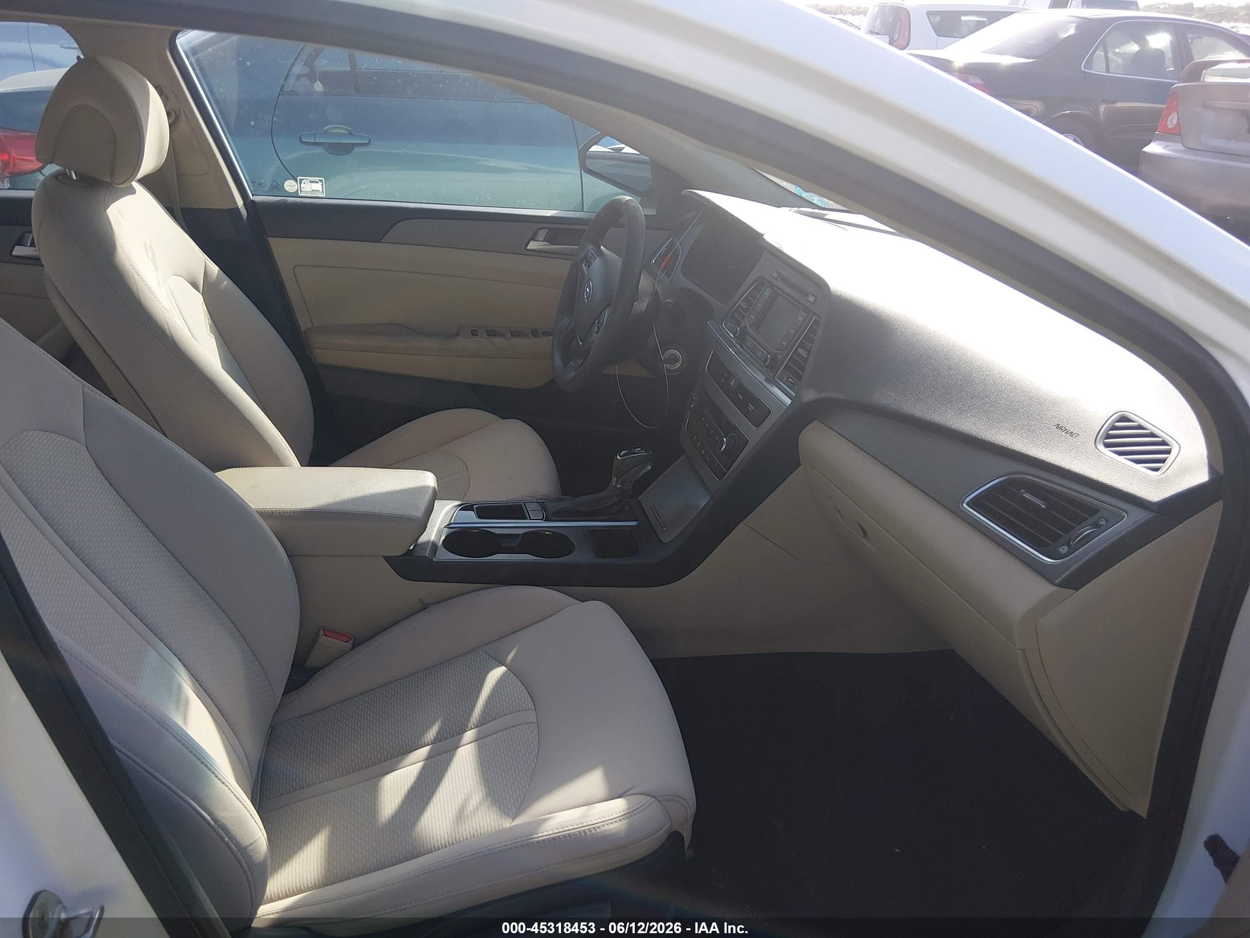 2015 Hyundai Sonata Se White vin: 5NPE24AF2FH188008