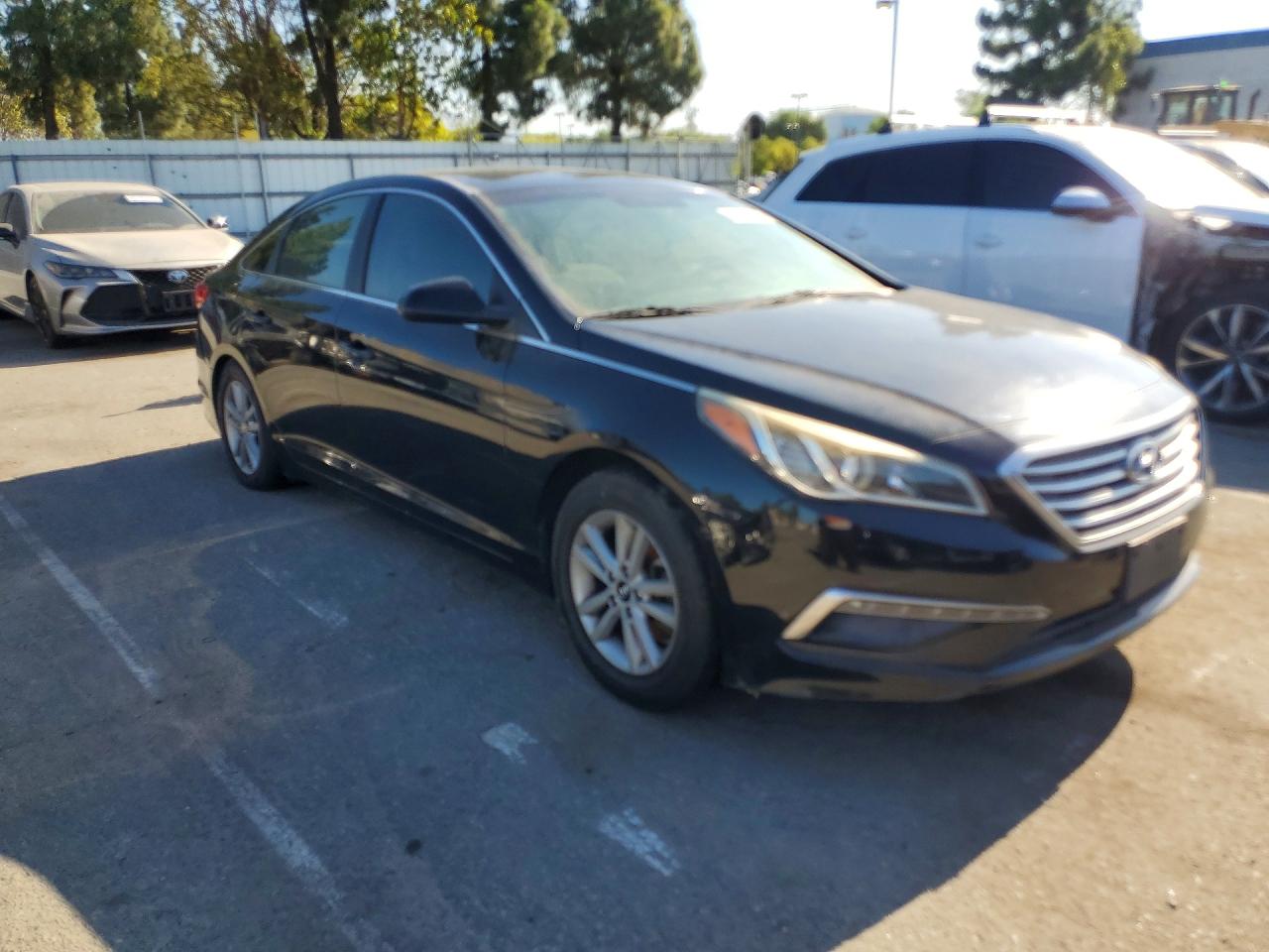 2015 Hyundai Sonata Se Black vin: 5NPE24AF2FH204580
