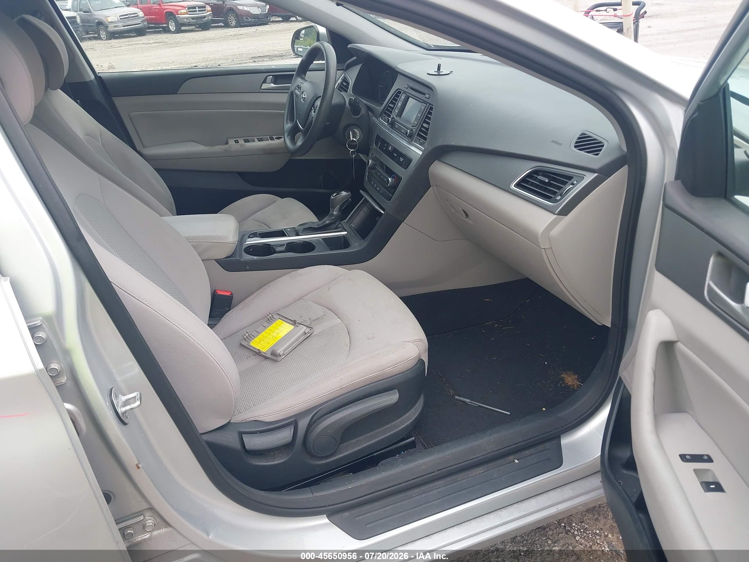 2015 Hyundai Sonata Se Silver vin: 5NPE24AF2FH210086