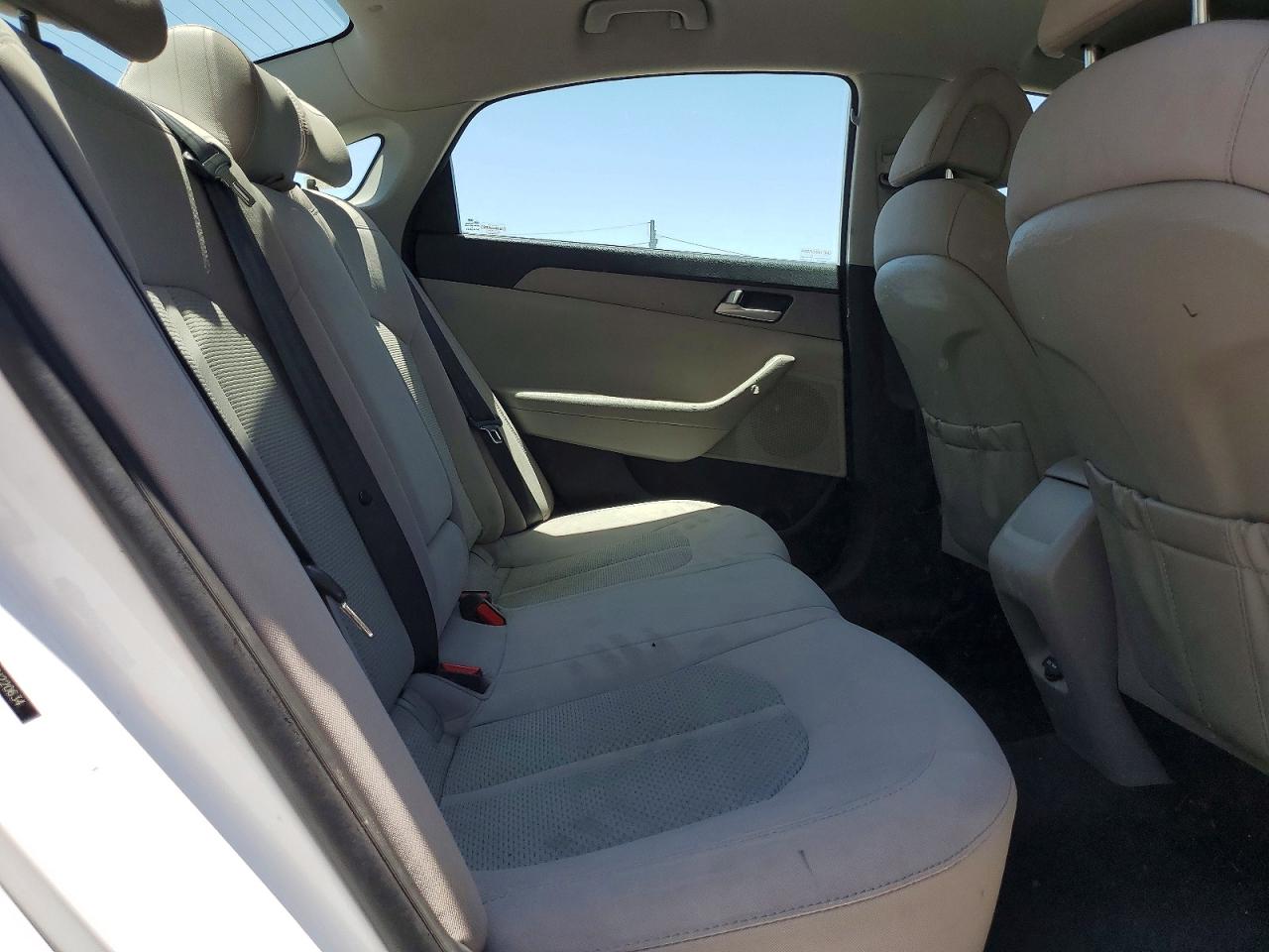2015 Hyundai Sonata Se White vin: 5NPE24AF2FH220634