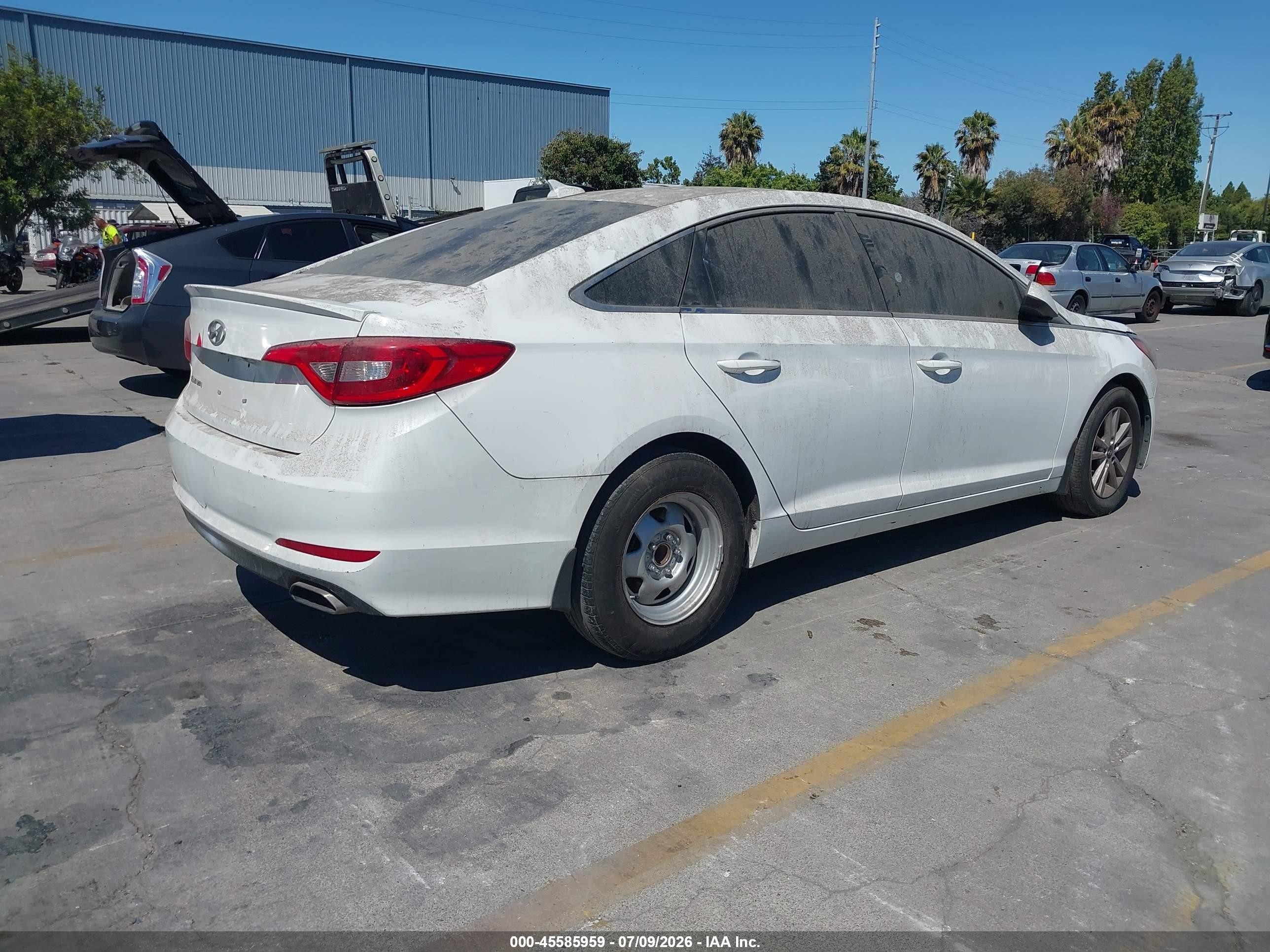 2015 Hyundai Sonata Se White vin: 5NPE24AF2FH220939