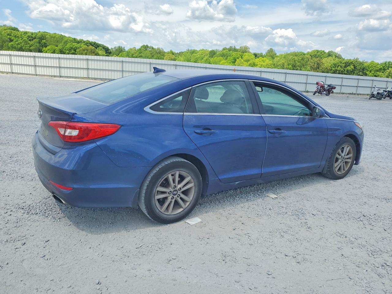 2015 Hyundai Sonata Se Blue vin: 5NPE24AF2FH221394