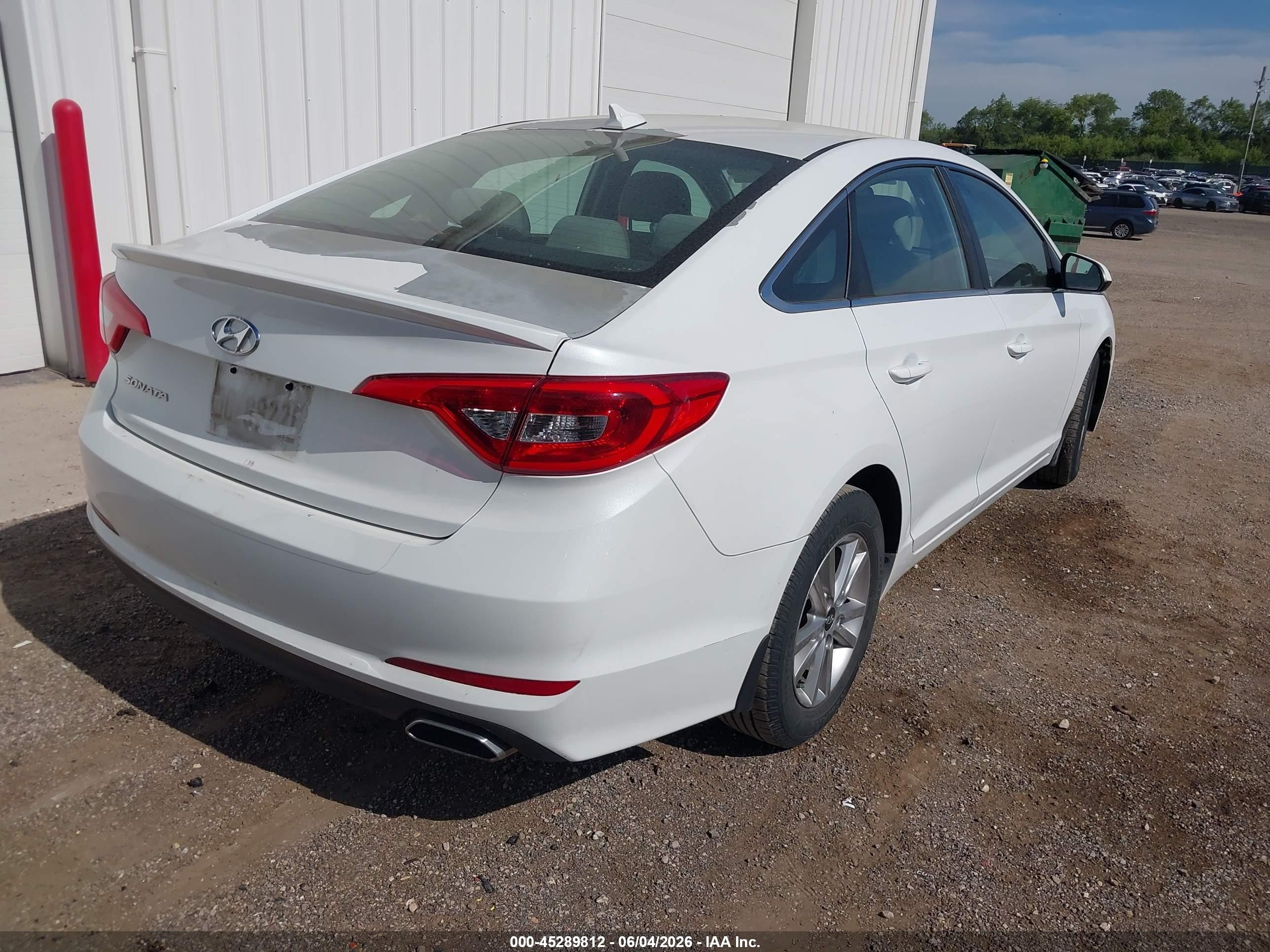 2015 Hyundai Sonata Se White vin: 5NPE24AF2FH224957
