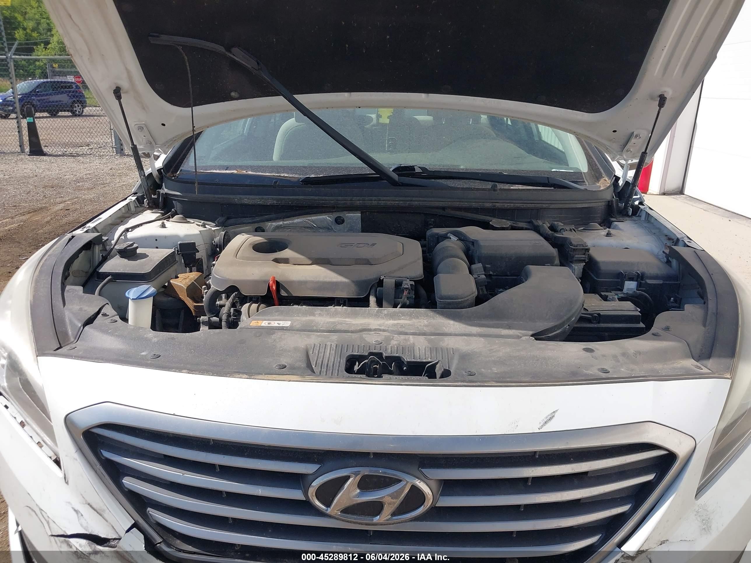 2015 Hyundai Sonata Se White vin: 5NPE24AF2FH224957