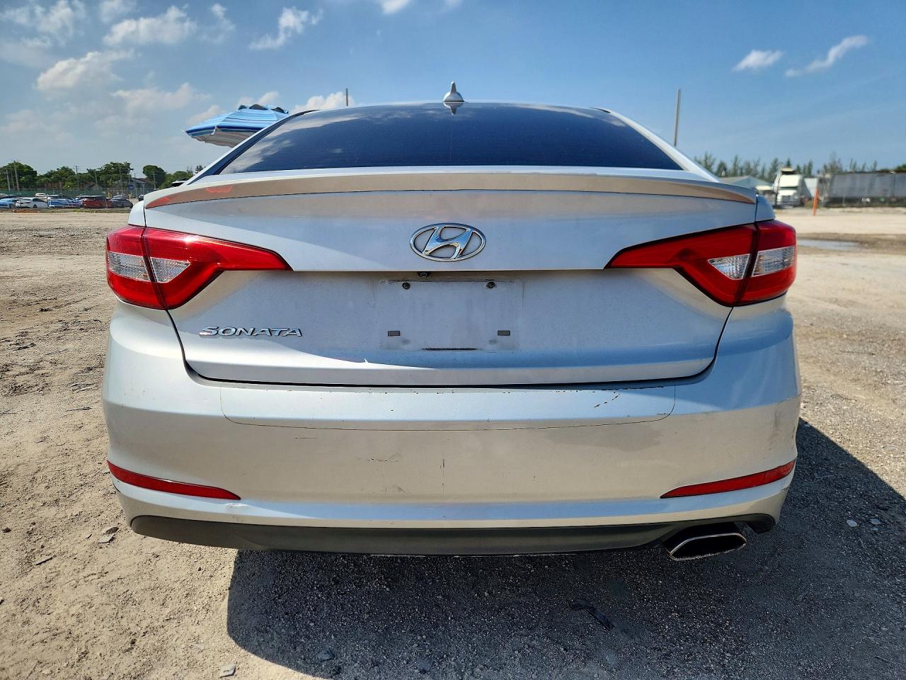 2015 Hyundai Sonata Se Silver vin: 5NPE24AF2FH254170