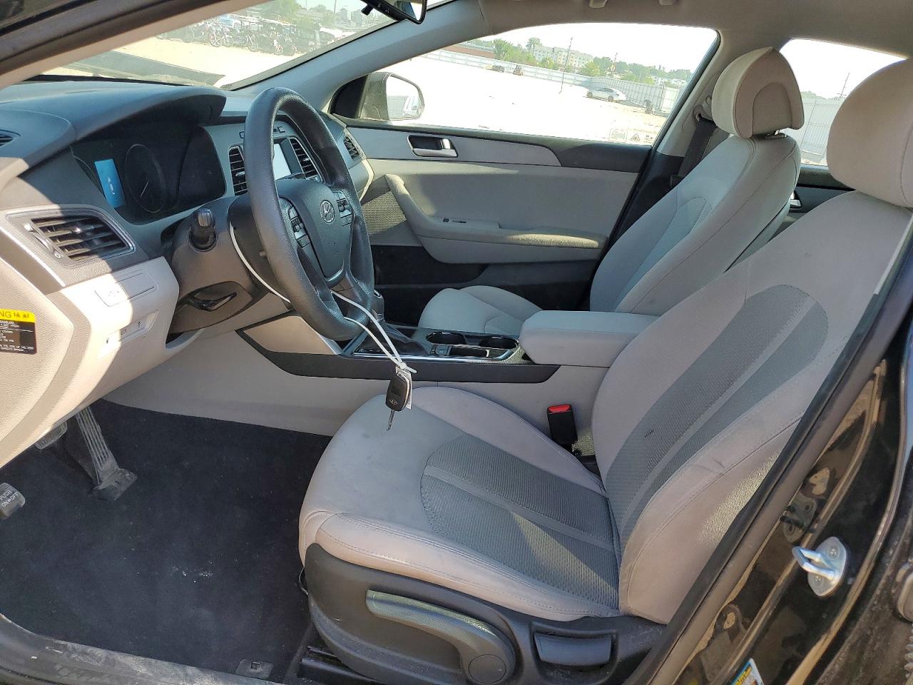 2016 Hyundai Sonata Se Gray vin: 5NPE24AF2GH332108