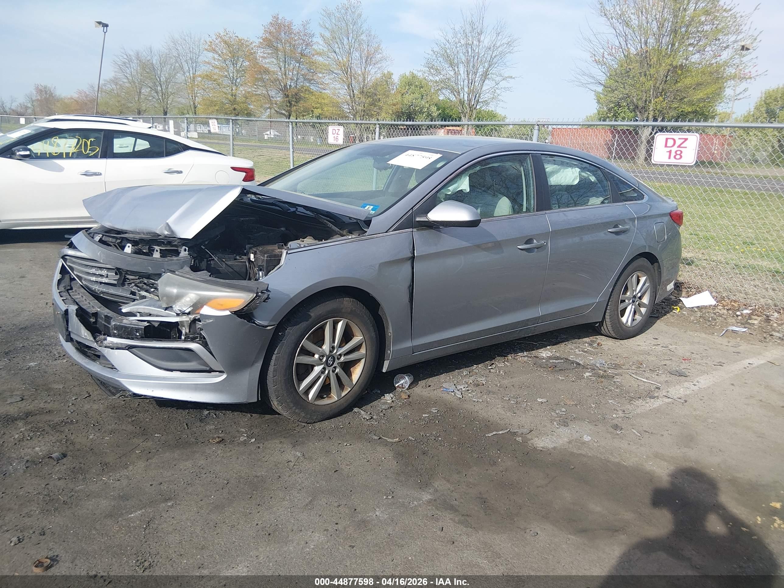 2017 Hyundai Sonata Se Blue vin: 5NPE24AF2HH553953