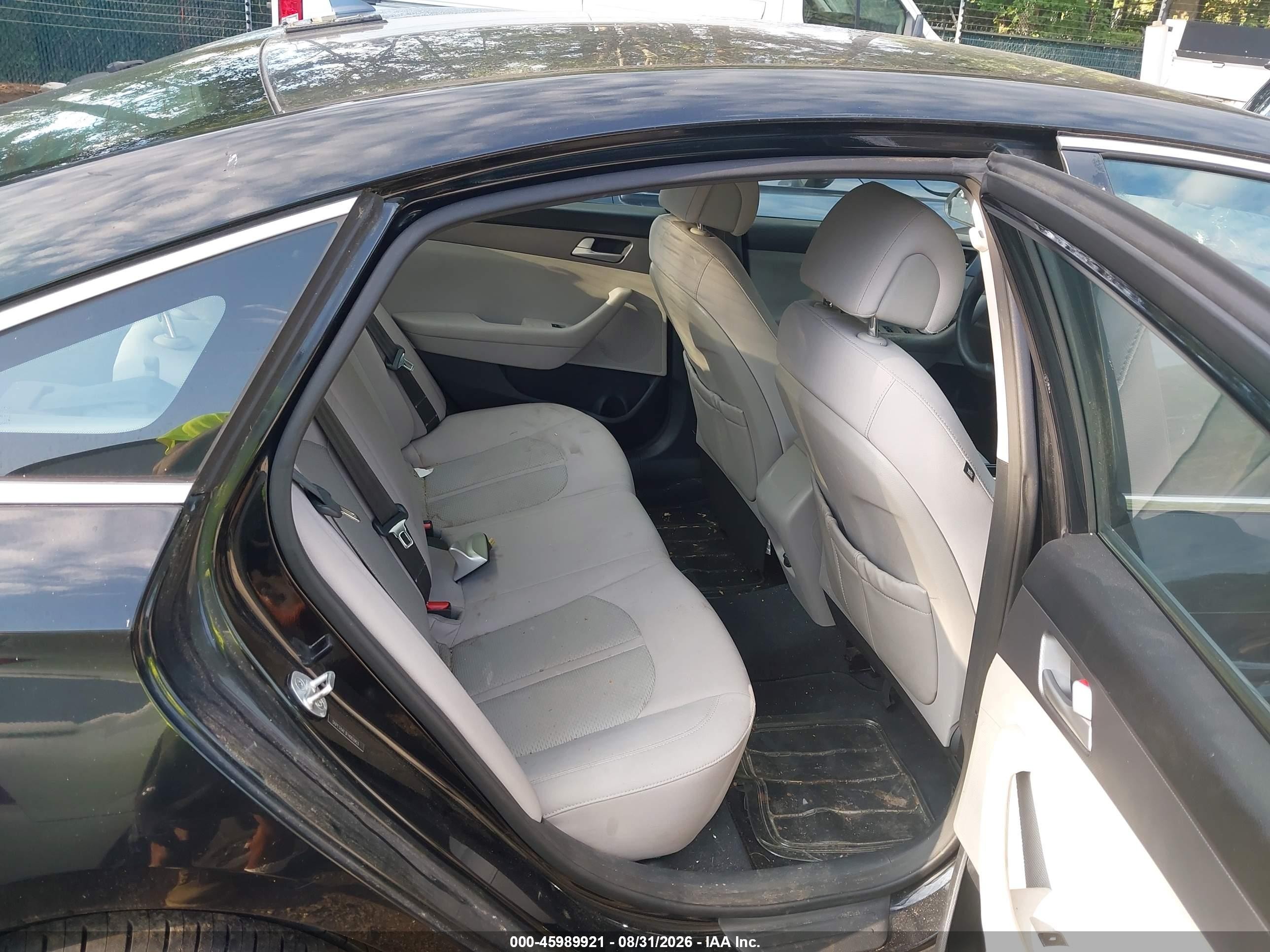 2015 Hyundai Sonata Se Black vin: 5NPE24AF3FH003903