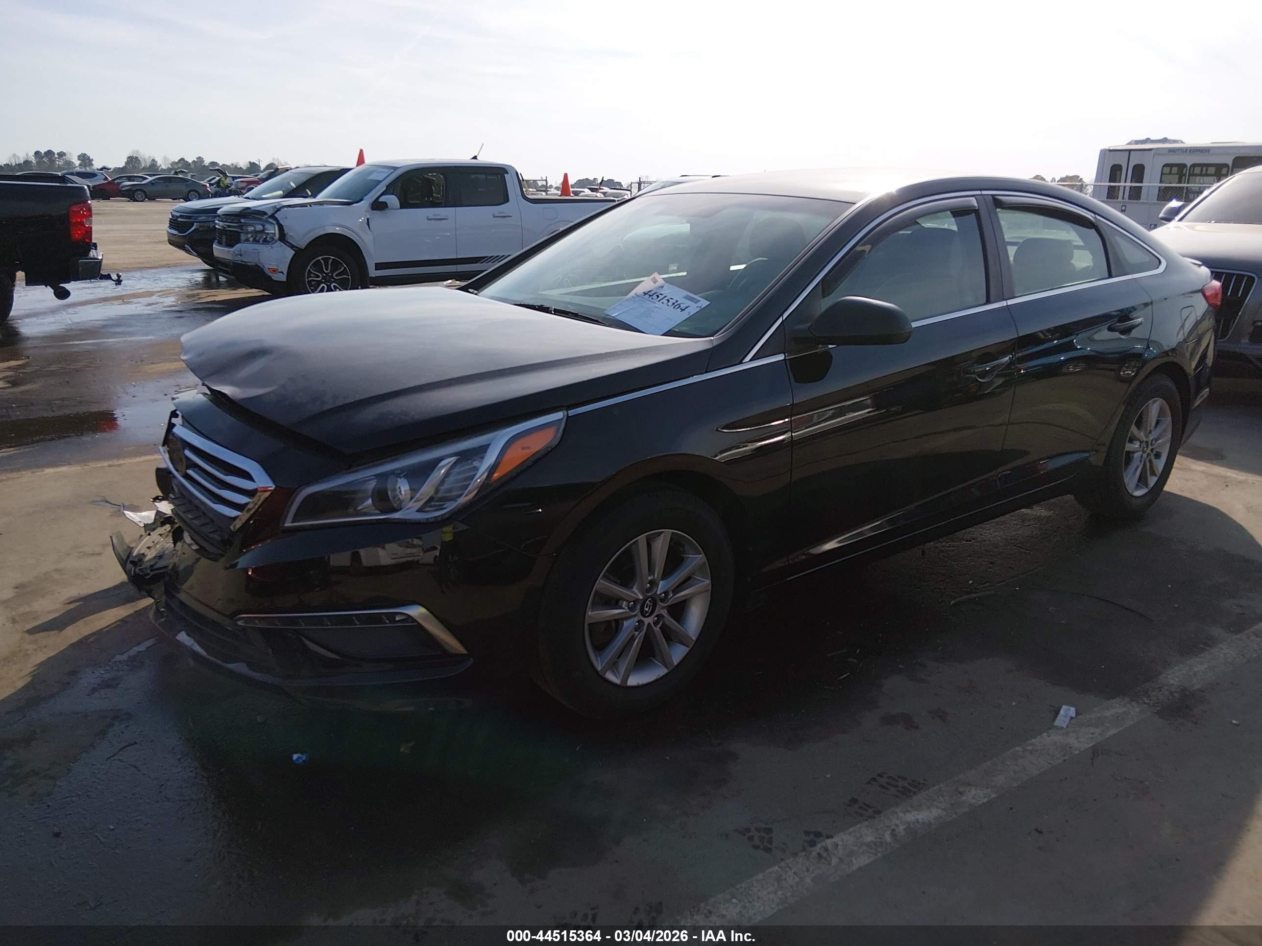 2015 Hyundai Sonata Se Black vin: 5NPE24AF3FH005568