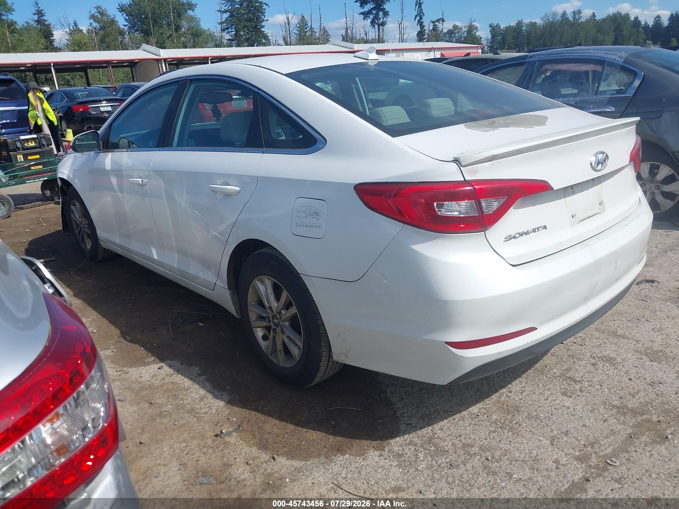 2015 Hyundai Sonata Se White vin: 5NPE24AF3FH006137