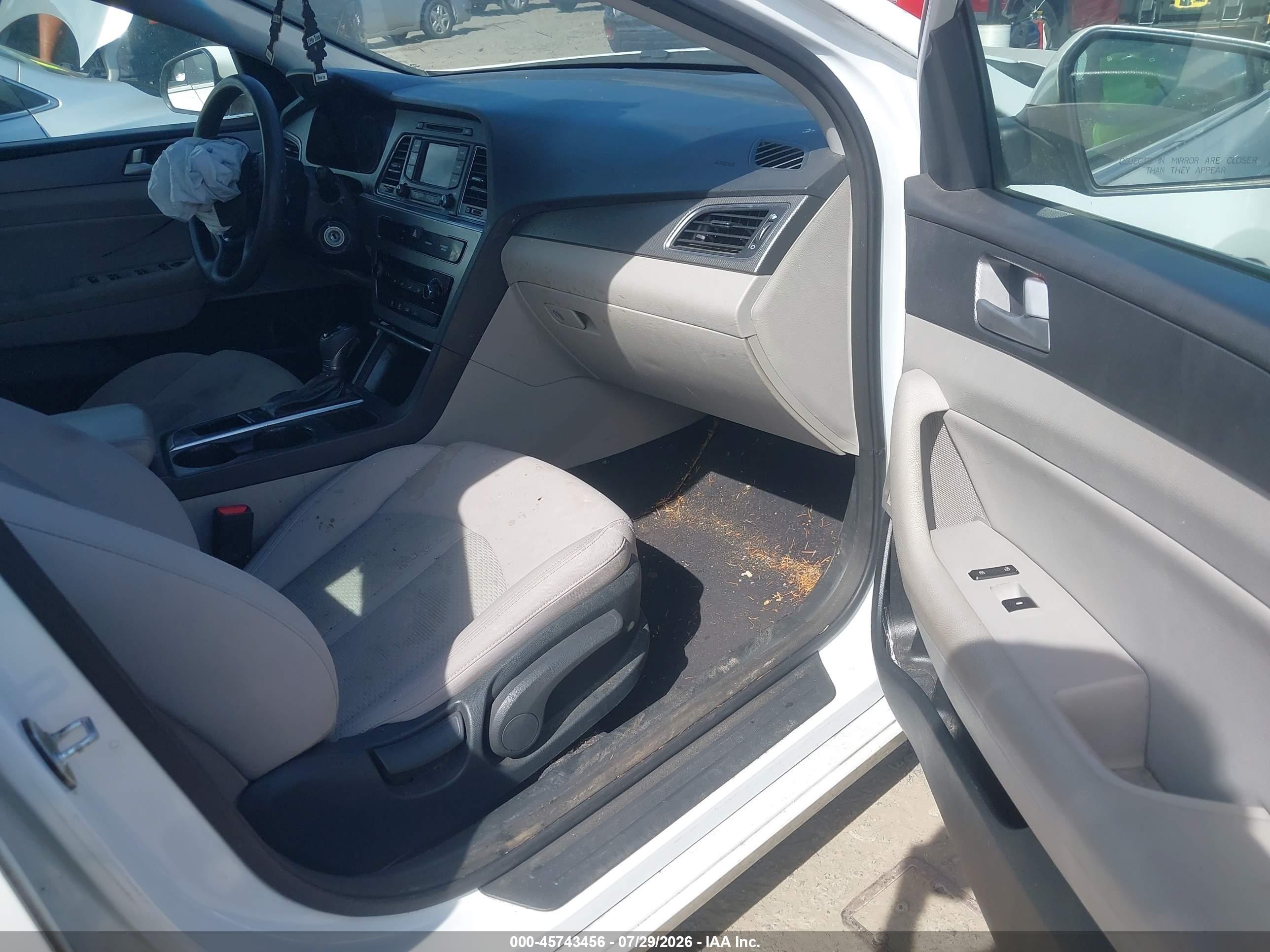 2015 Hyundai Sonata Se White vin: 5NPE24AF3FH006137
