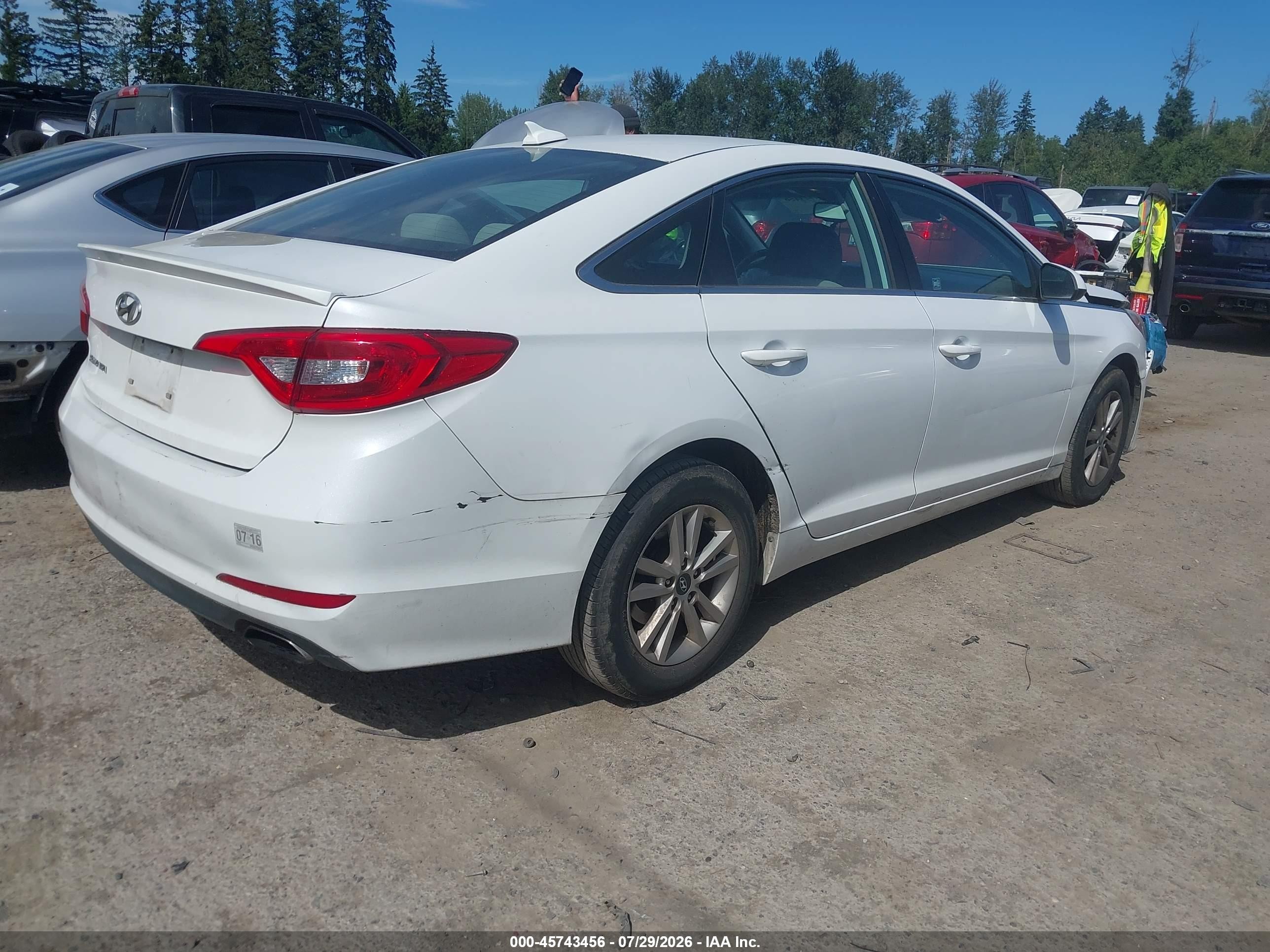 2015 Hyundai Sonata Se White vin: 5NPE24AF3FH006137