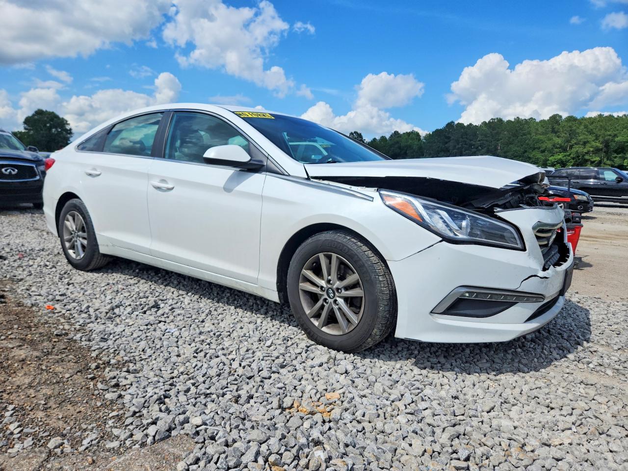 2015 Hyundai Sonata Se White vin: 5NPE24AF3FH038425