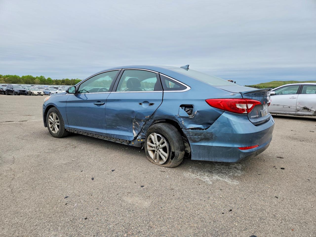 2015 Hyundai Sonata Se Синий vin: 5NPE24AF3FH071408