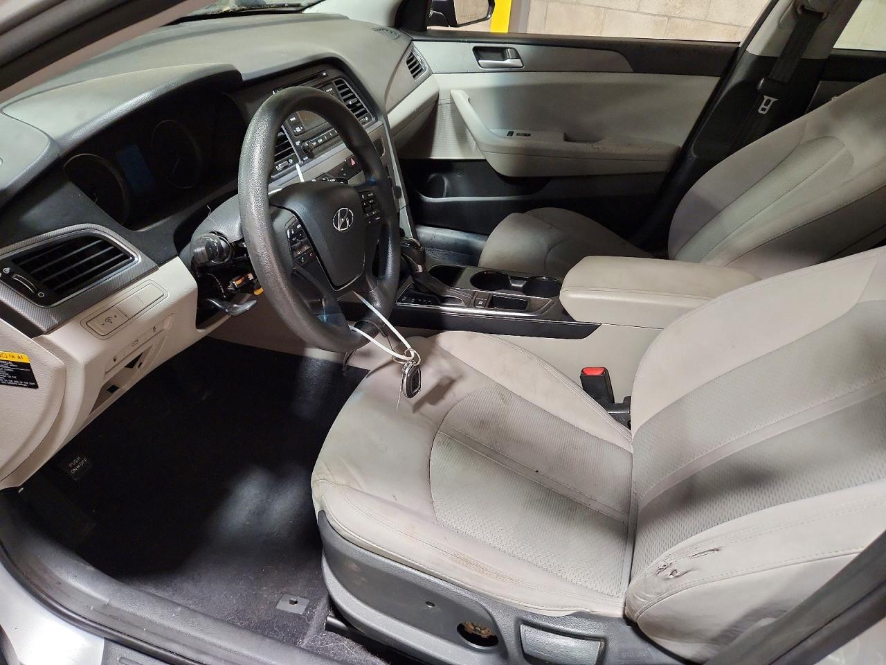 2015 Hyundai Sonata Se Silver vin: 5NPE24AF3FH083610