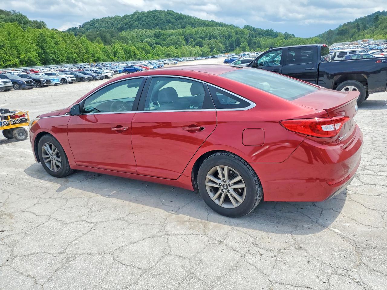2015 Hyundai Sonata Se Red vin: 5NPE24AF3FH135107