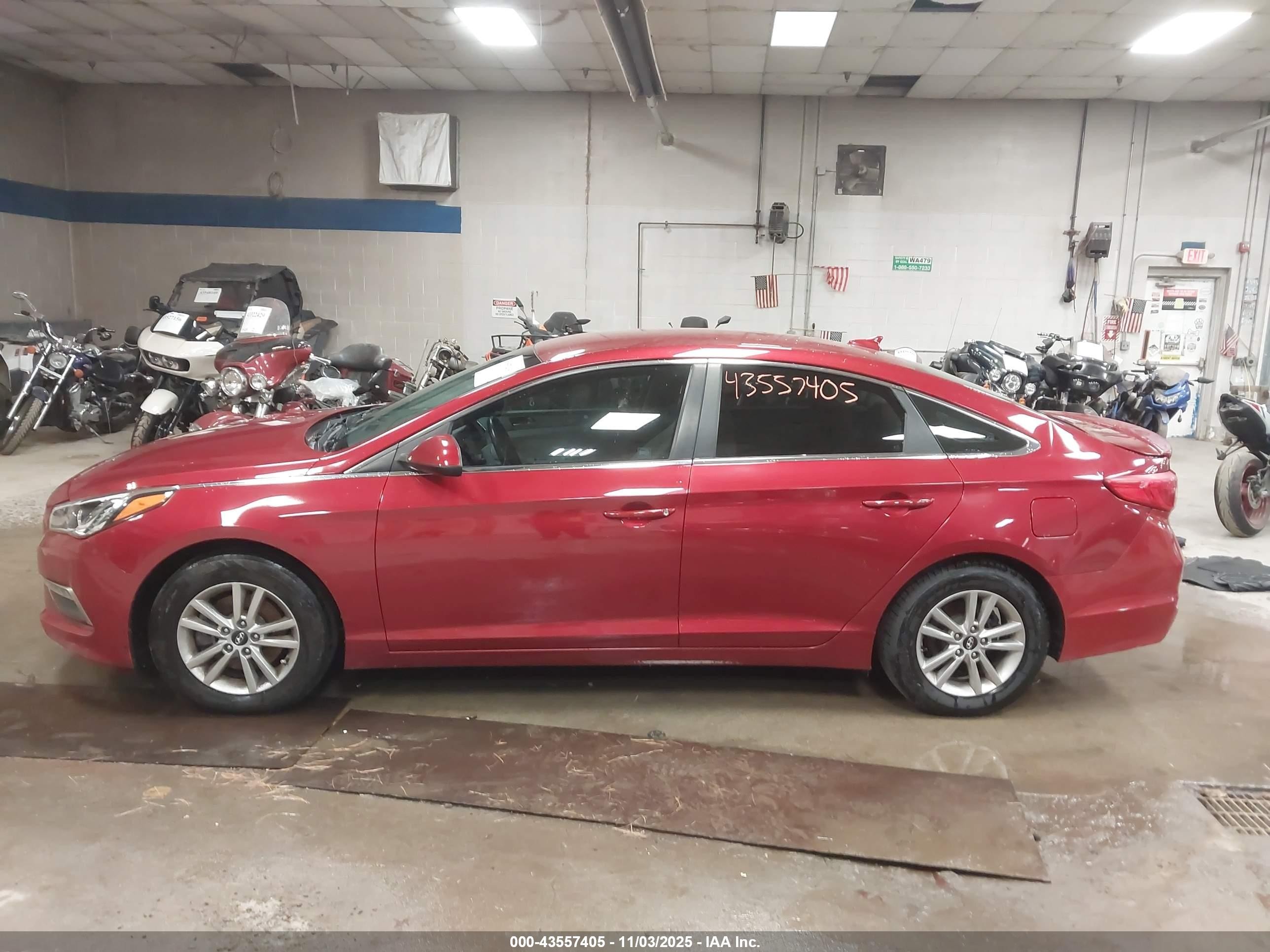 2015 Hyundai Sonata Se Красный vin: 5NPE24AF3FH136628
