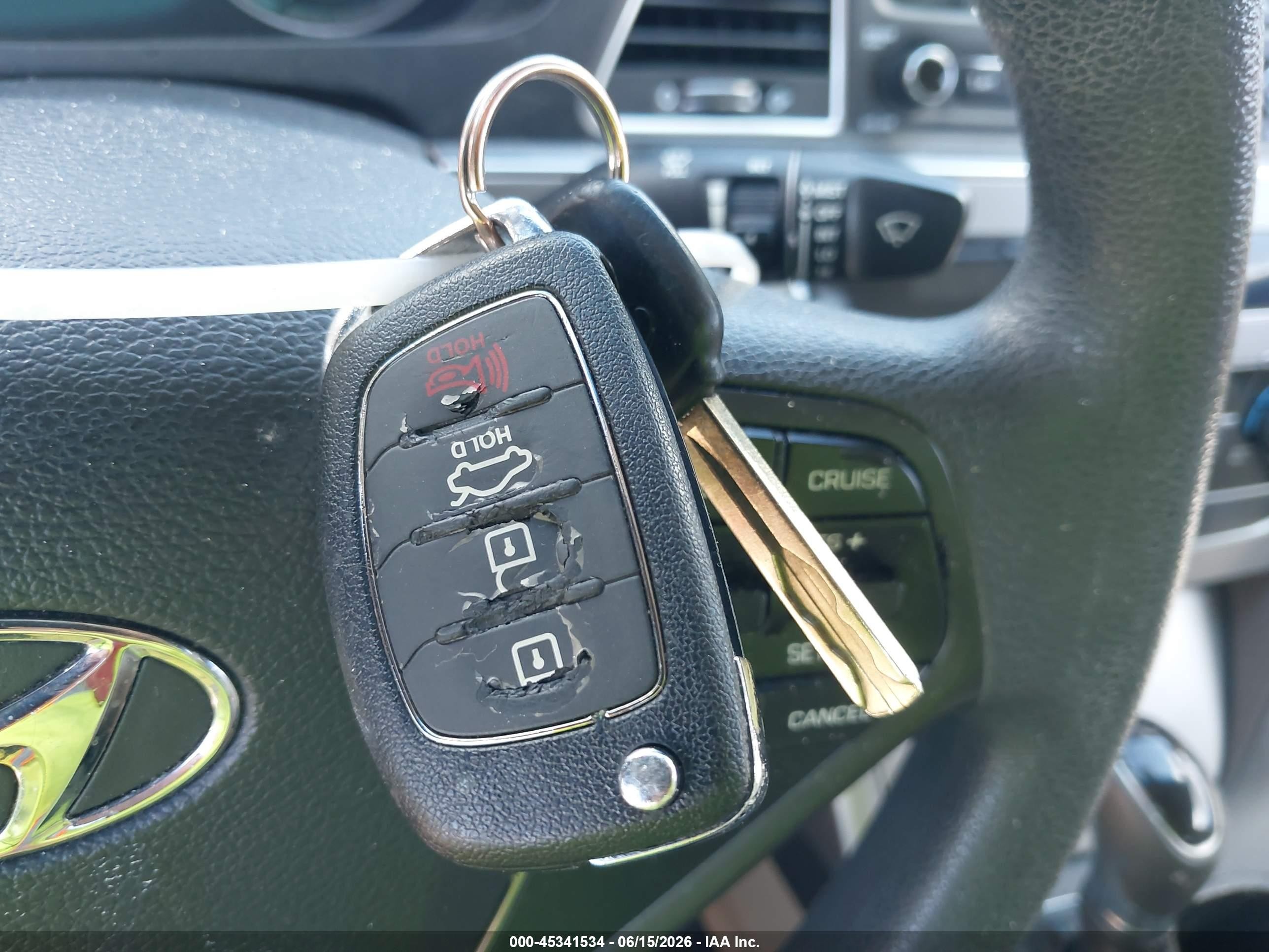 2015 Hyundai Sonata Se Blue vin: 5NPE24AF3FH142364
