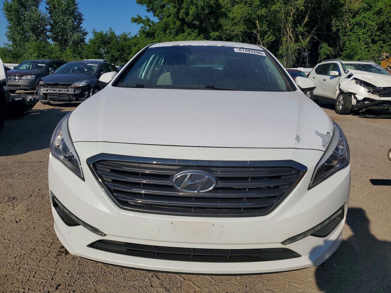2015 Hyundai Sonata Se Белый vin: 5NPE24AF3FH143756