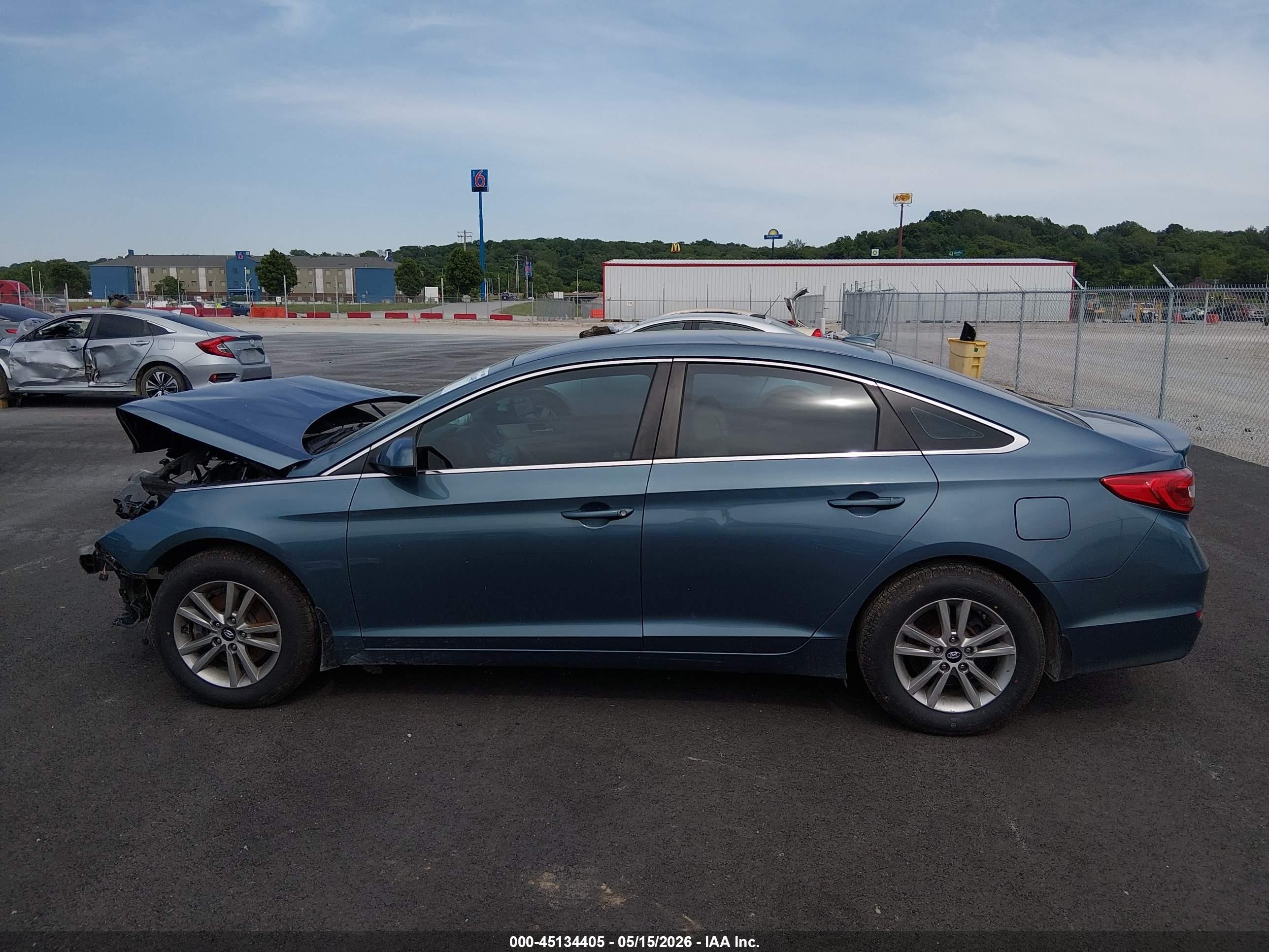 2015 Hyundai Sonata Se Blue vin: 5NPE24AF3FH165109
