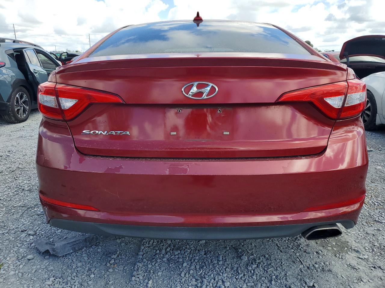 2015 Hyundai Sonata Se Red vin: 5NPE24AF3FH176627