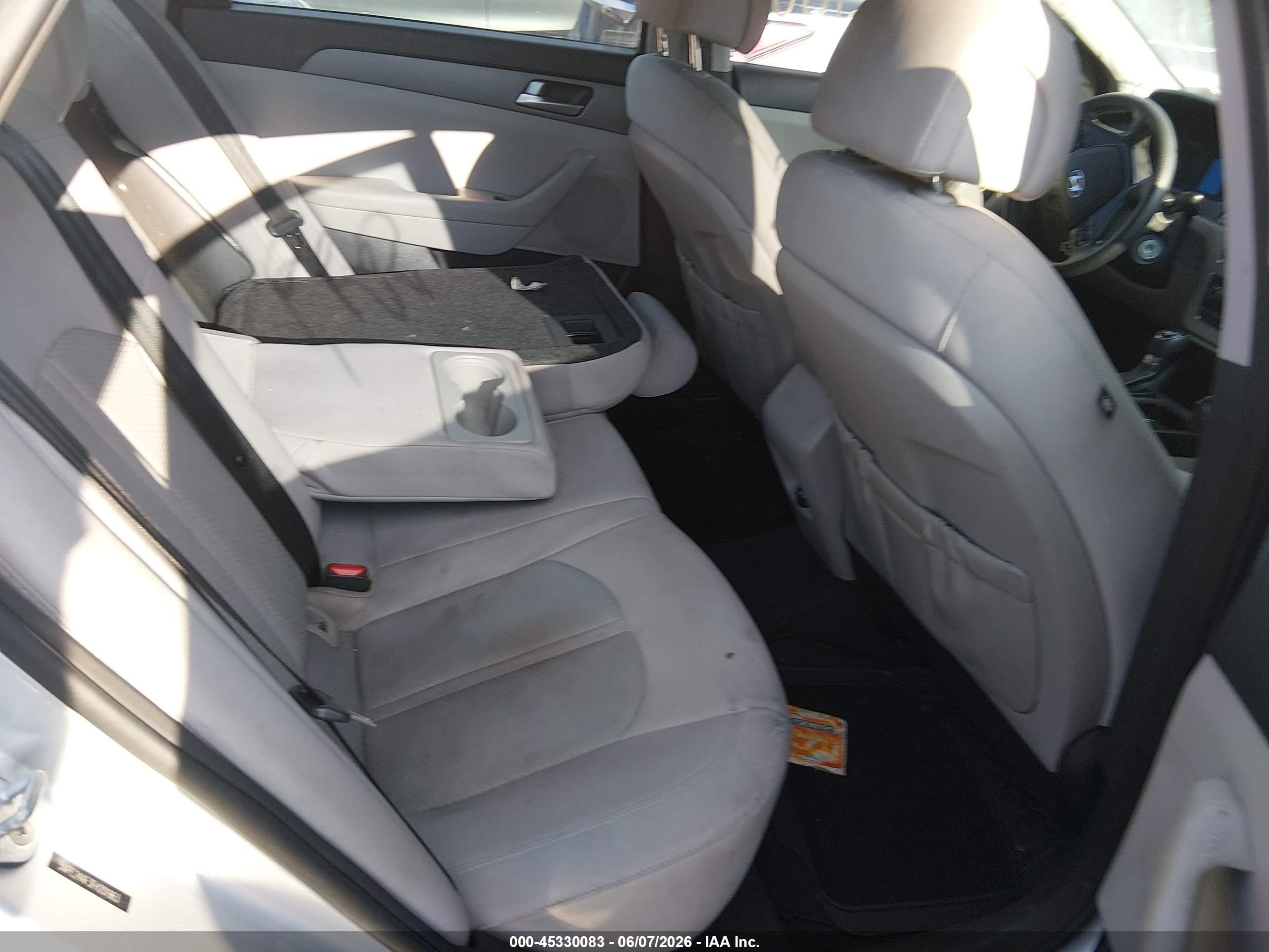 2015 Hyundai Sonata Se Серый vin: 5NPE24AF3FH201963