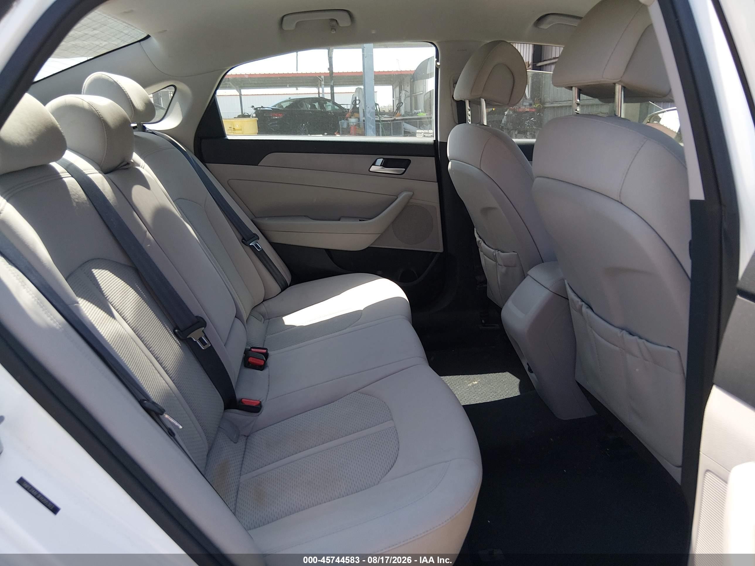 2015 Hyundai Sonata Se White vin: 5NPE24AF3FH205303