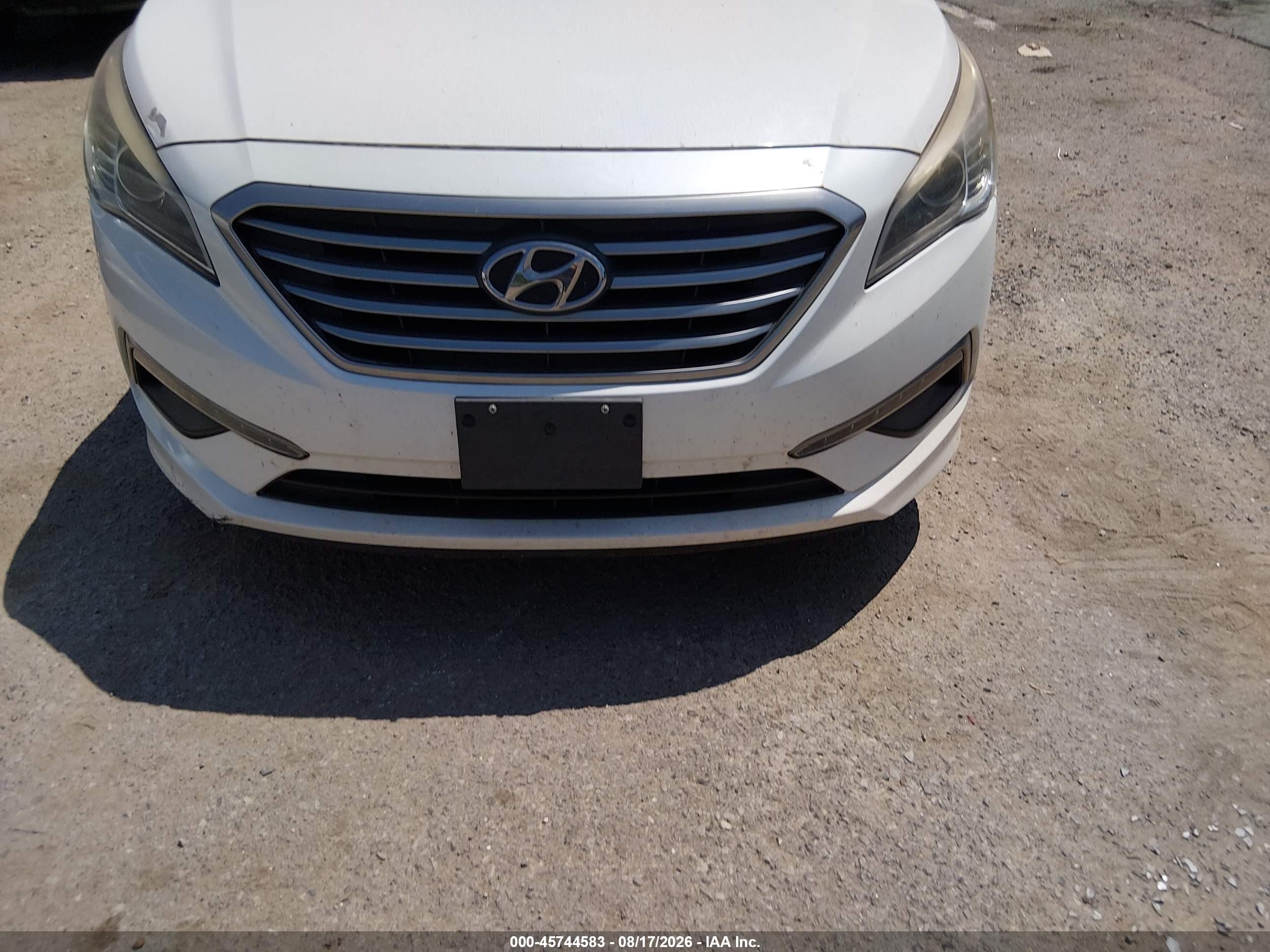 2015 Hyundai Sonata Se White vin: 5NPE24AF3FH205303